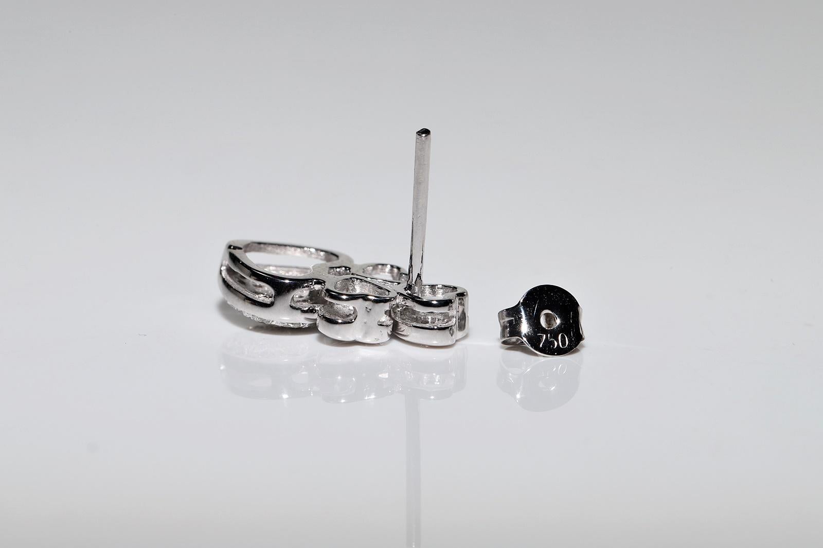 Vintage Circa 1990er Jahre 18k Gold Natürlicher Diamant Dekorierter Herz-Ohrring im Angebot 3