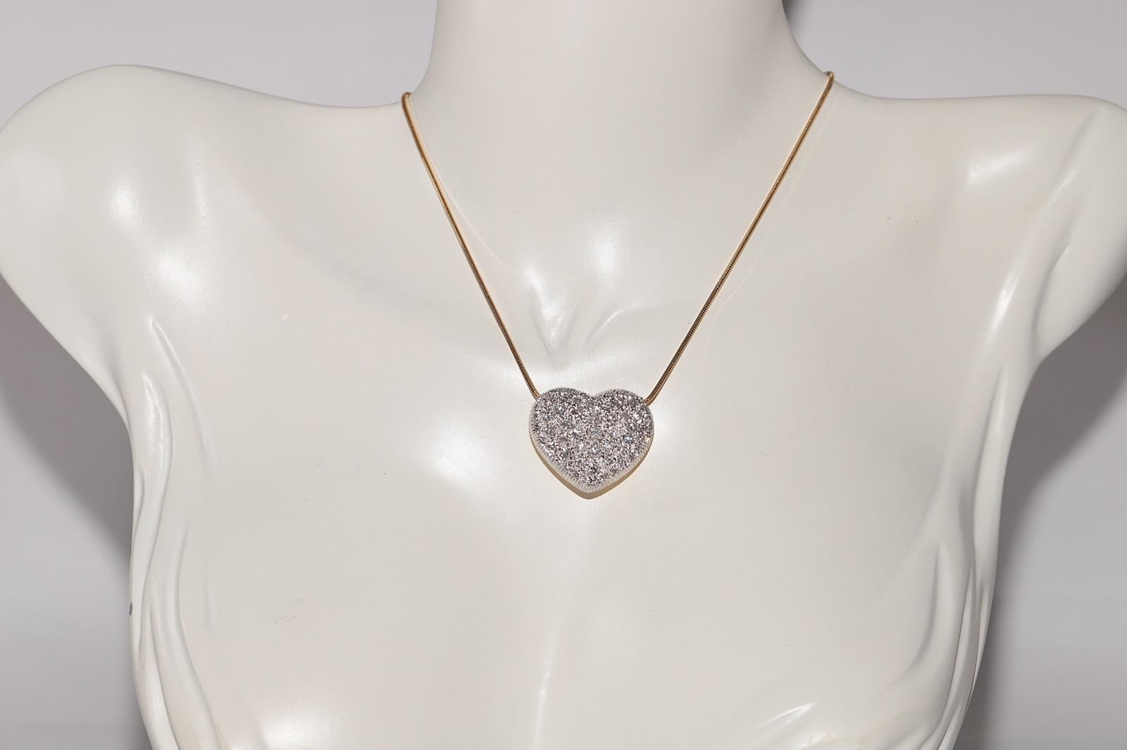 Vintage CIRCA 1990er Jahre 18k Gold natürlichen Diamanten dekoriert Herz-Anhänger Halskette (Retro) im Angebot