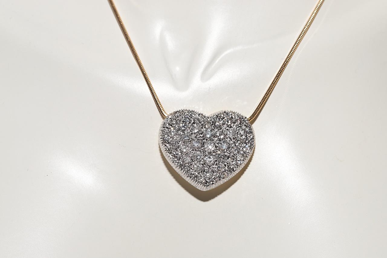 Vintage CIRCA 1990er Jahre 18k Gold natürlichen Diamanten dekoriert Herz-Anhänger Halskette (Brillantschliff) im Angebot