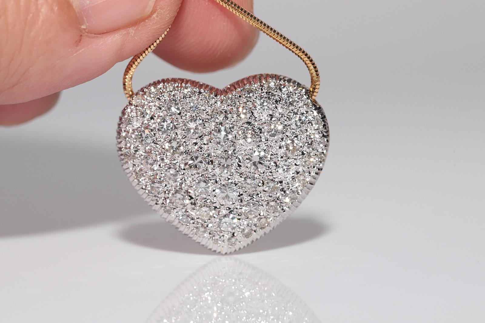 Vintage CIRCA 1990er Jahre 18k Gold natürlichen Diamanten dekoriert Herz-Anhänger Halskette im Angebot 2