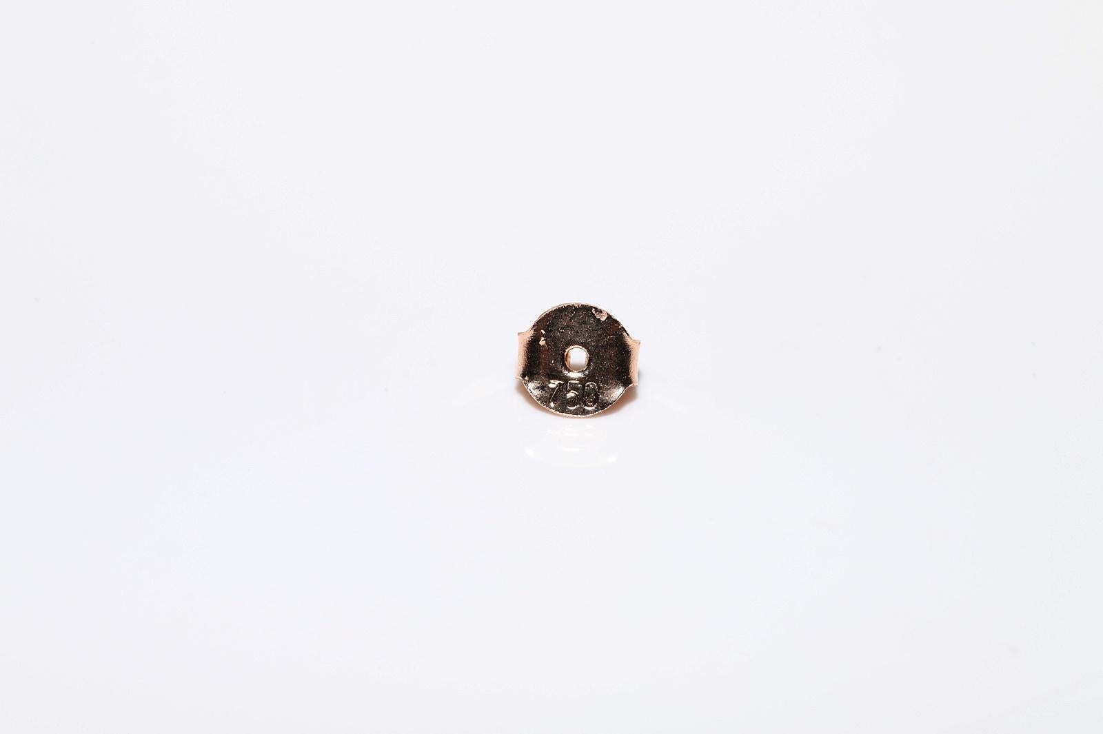 Vintage Circa 1990s 18k Gold Natural Diamond Decorated Hoop Earring For Sale 6