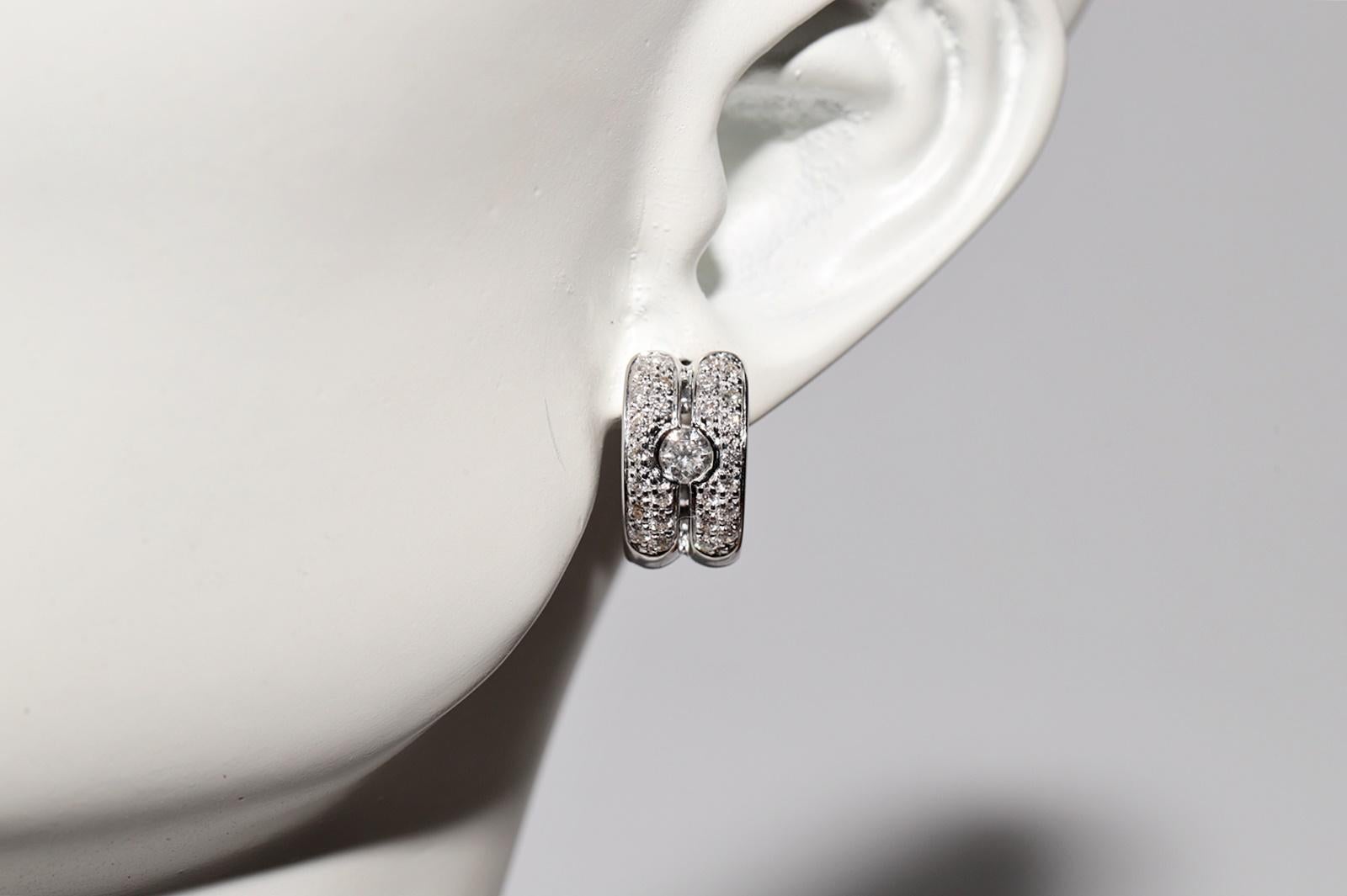 Vintage Circa 1990er Jahre 18k Gold Natürlicher Diamant Dekorierter Creolen-Ohrring im Angebot 6