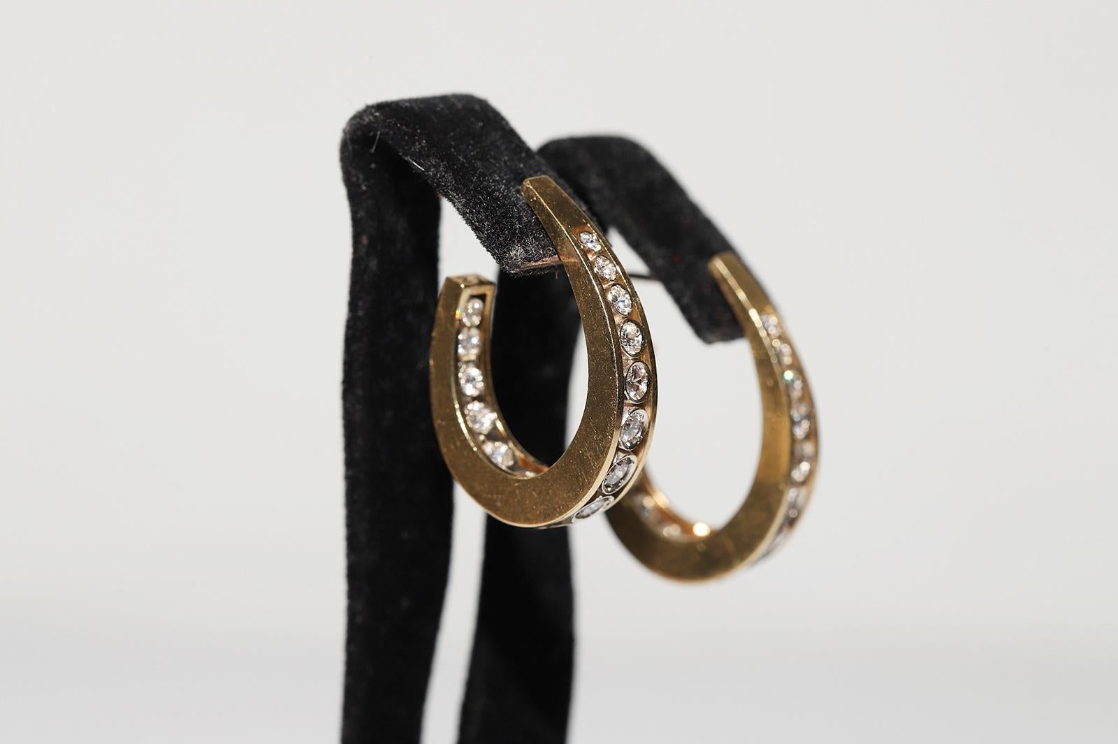 Retro Vintage Circa 1990s 18k Gold Natural Diamond Decorated Hoop Earring For Sale