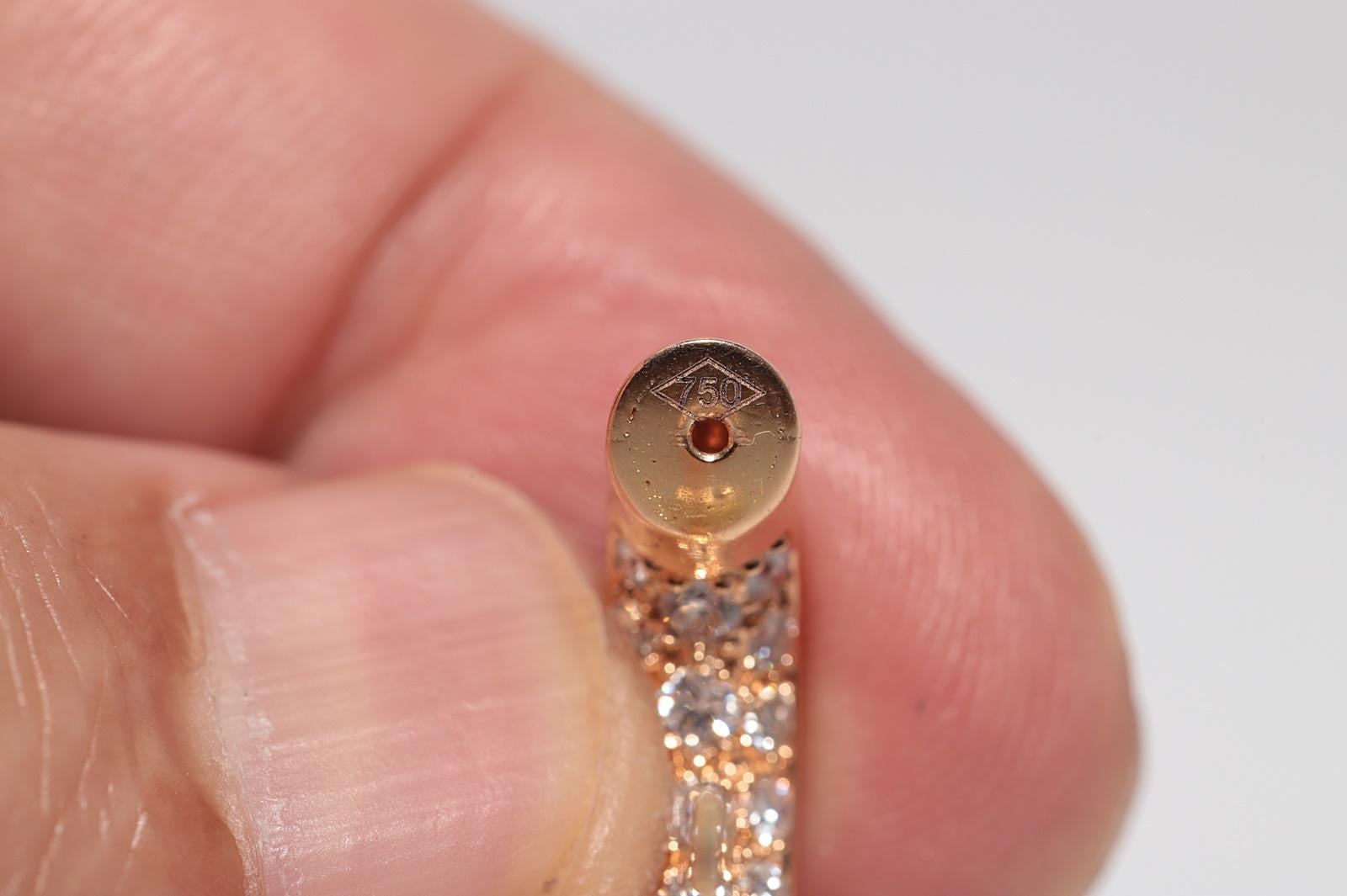 Vintage Circa 1990er Jahre 18k Gold Natürlicher Diamant Dekorierter Creolen-Ohrring im Creolen-Stil im Angebot 5