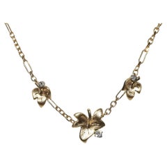  Vintage Circa 1990s 18k Gold Natural Diamond Decorated Leaf Necklace 