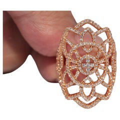 Vintage Circa 1990er Jahre 18k Gold Natürlicher Diamant Dekorierter Navette Ring
