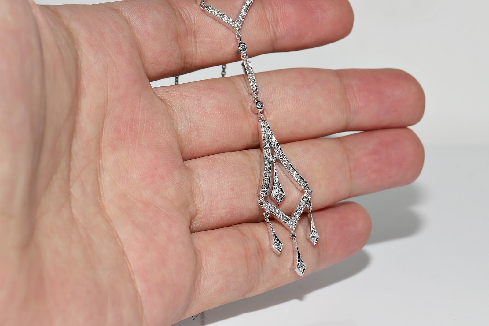 Vintage Circa 1990er Jahre 18k Gold Natürlicher Diamant Dekorierte Vintage-Halskette im Angebot 3