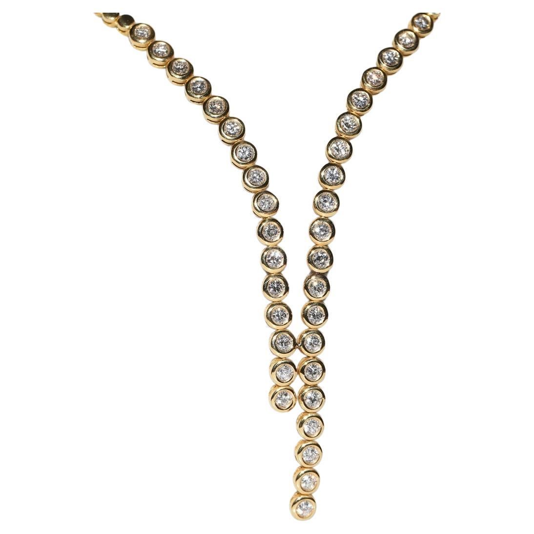 Vintage Circa 1990er Jahre 18k Gold Natürlicher Diamant Dekorierte Vintage-Halskette im Angebot