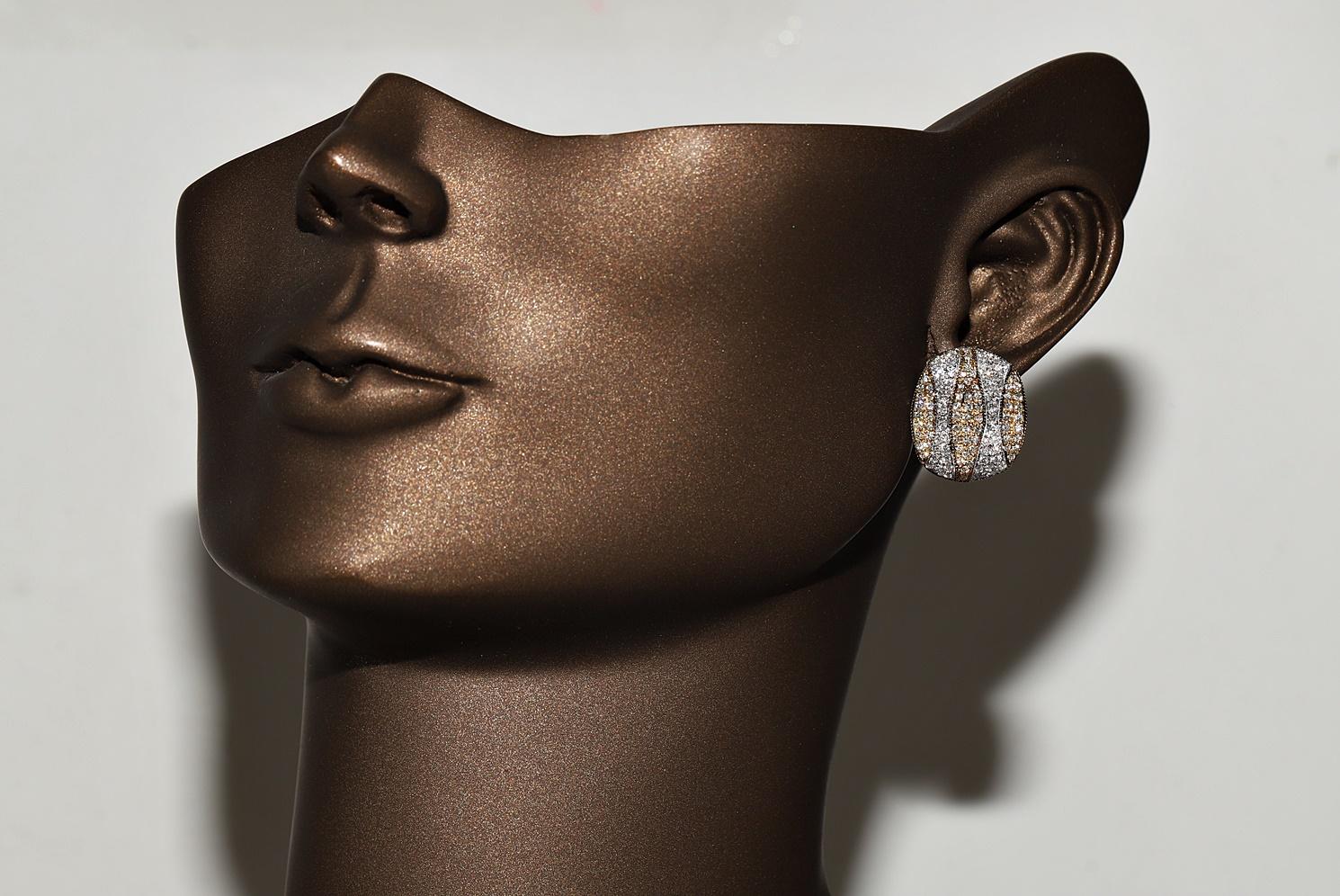 Vintage Circa 1990s 18k Gold Natural Diamond Decorated Omega Back Earring For Sale 12