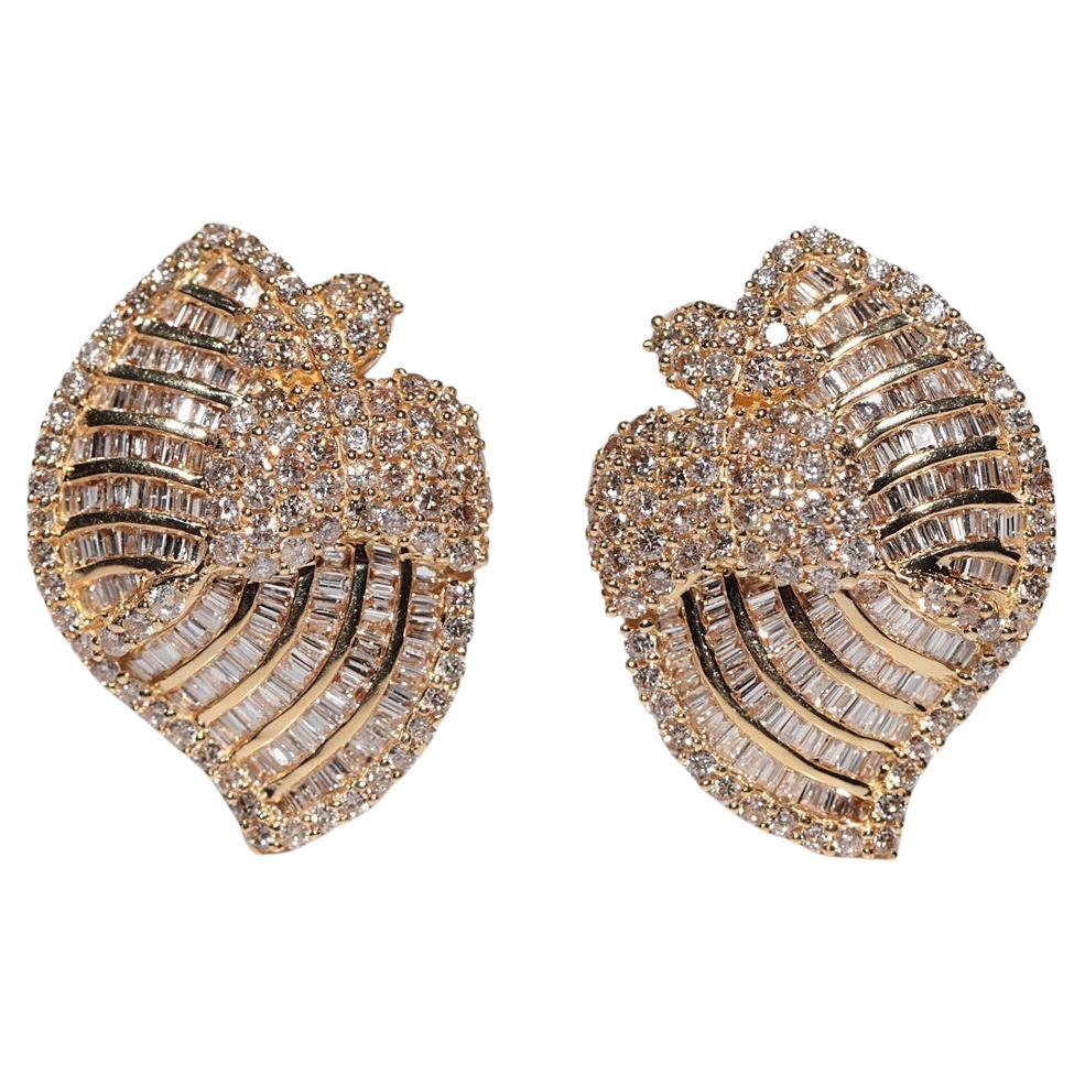 Vintage Circa 1990s 18k Gold Natural Diamond Decorated Omega Back Earring