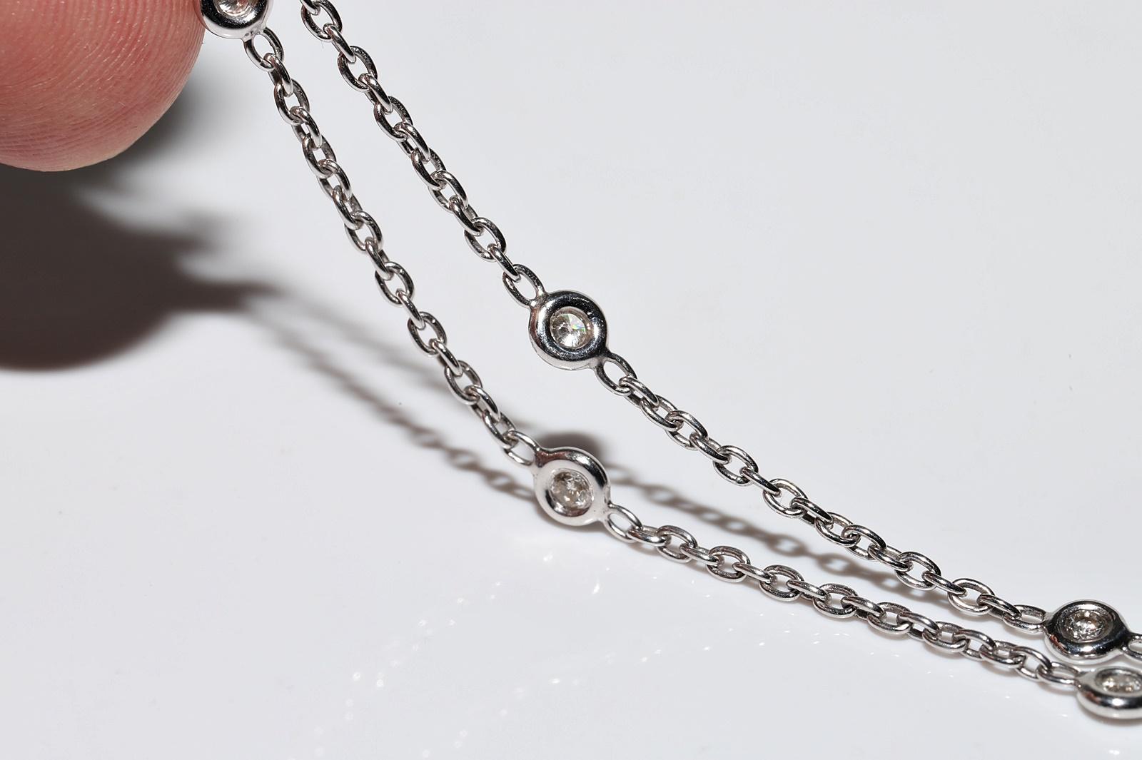 Vintage Circa 1990s 18k Gold Natural Diamond Decorated Pendant Necklace For Sale 4