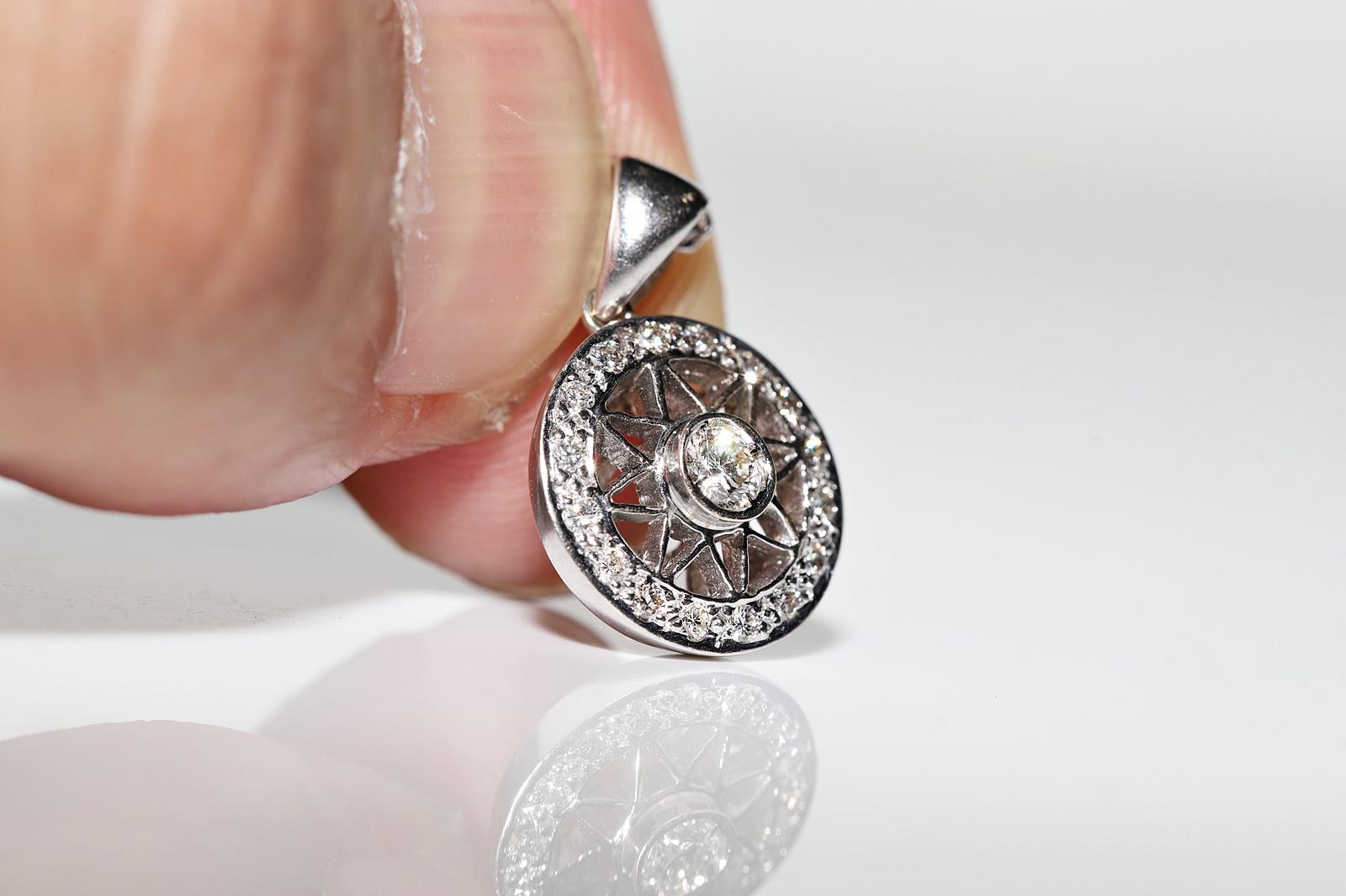 Vintage CIRCA 1990er Jahre 18k Gold natürlichen Diamanten dekoriert Anhänger Halskette im Angebot 5