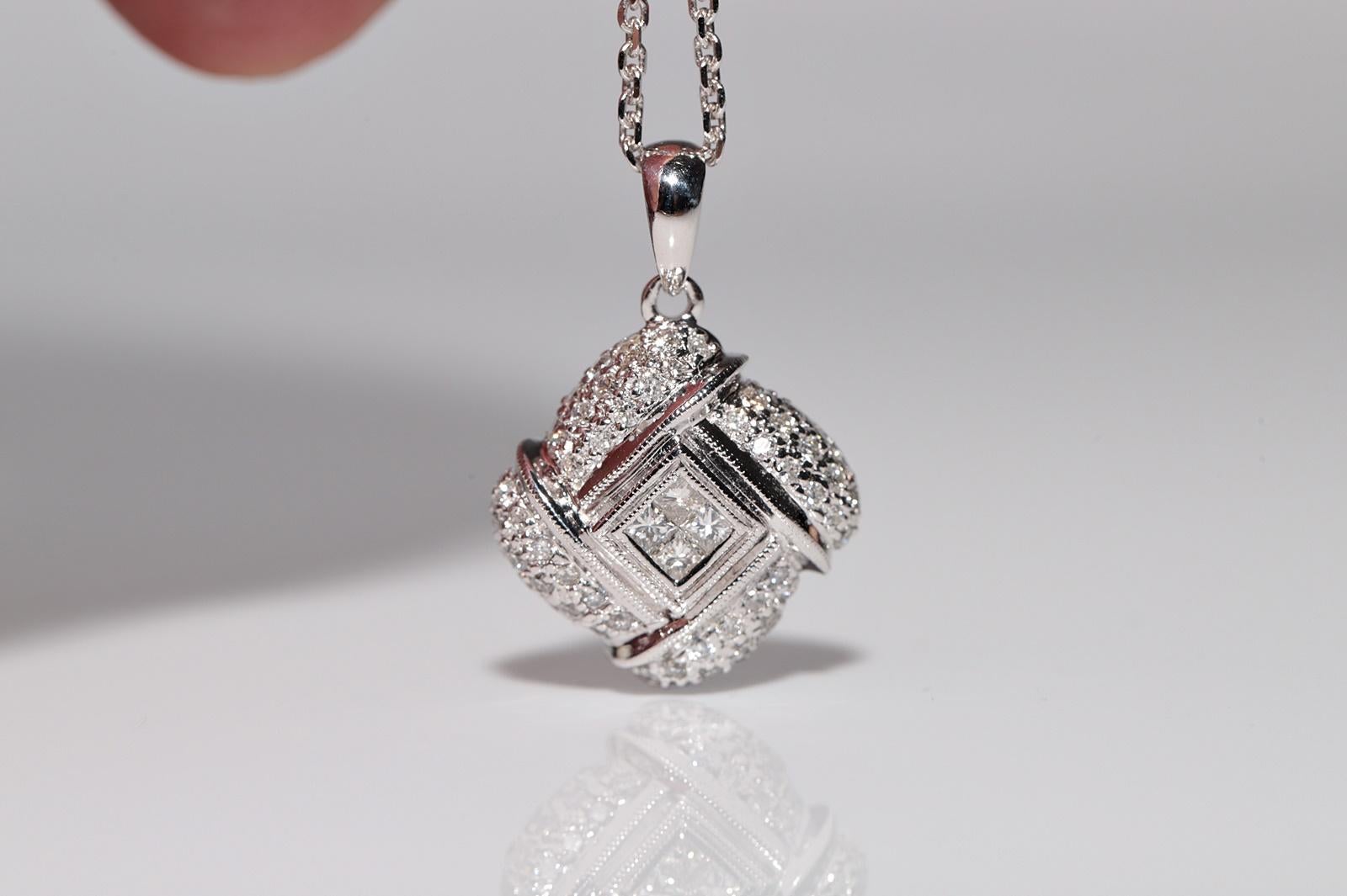 Vintage CIRCA 1990er Jahre 18k Gold natürlichen Diamanten dekoriert Anhänger Halskette (Brillantschliff) im Angebot