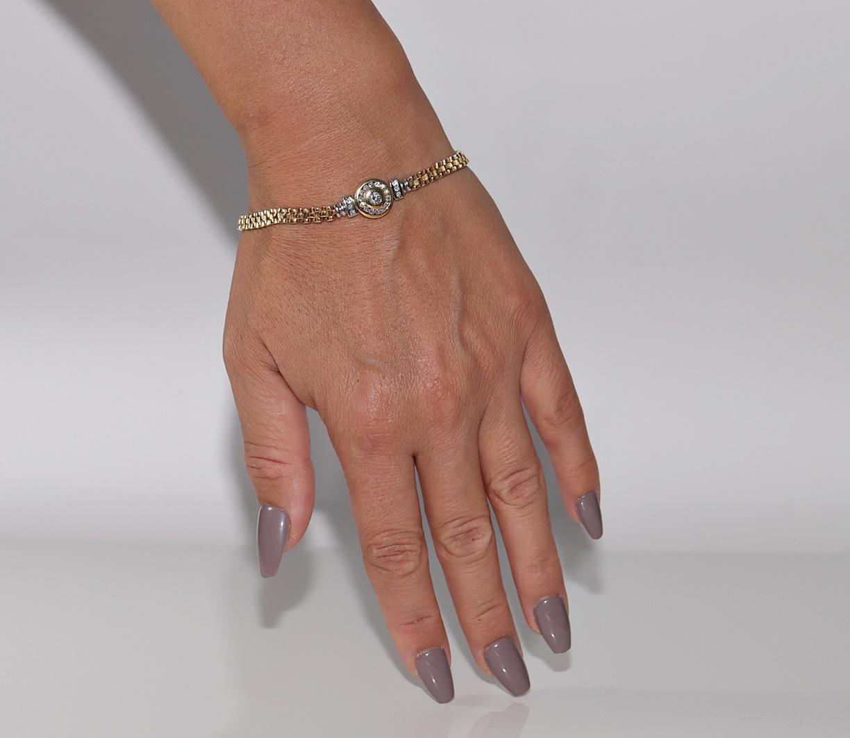 Braccialetto d'oro naturale decorato con diamanti naturali, vintage CIRCA gli anni '90 in vendita 12