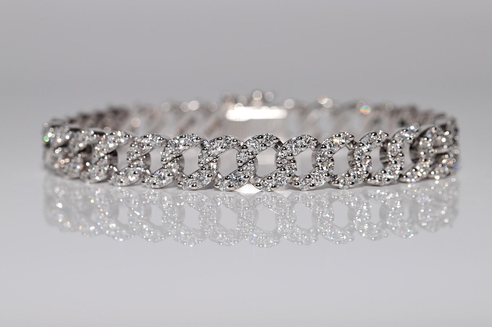 Vintage Circa 1990s 18k Gold Natural Diamond Decorated Rope Style Bracelet For Sale 4