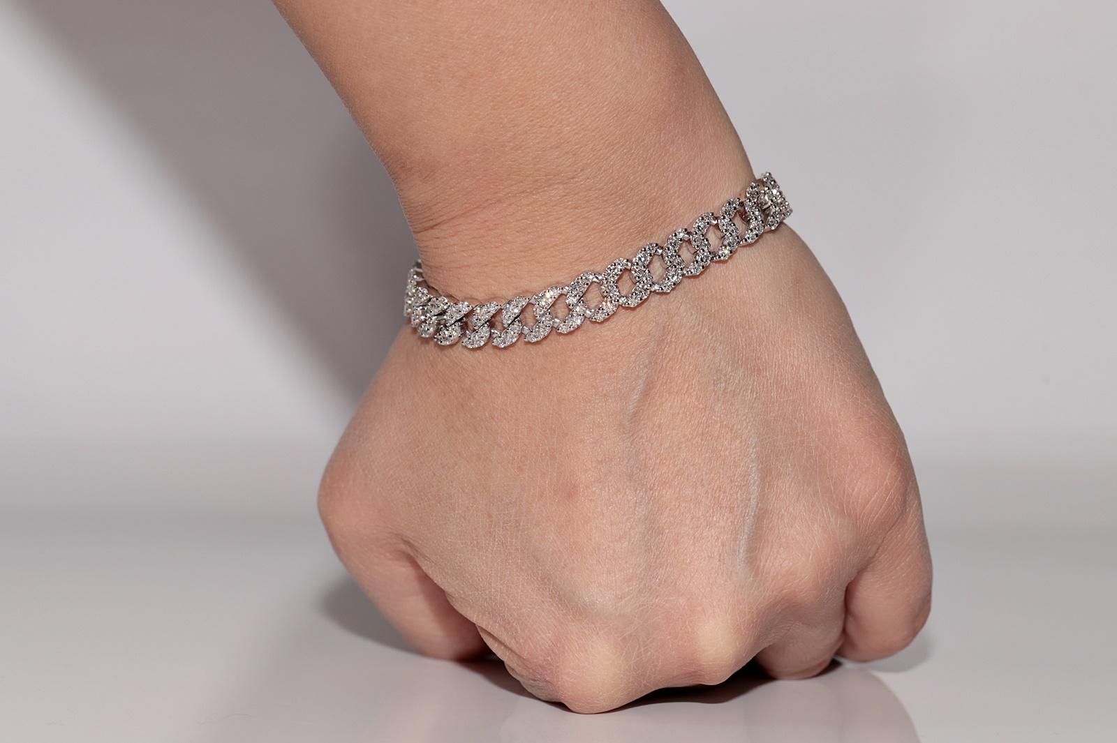 Retro Vintage Circa 1990s 18k Gold Natural Diamond Decorated Rope Style Bracelet For Sale