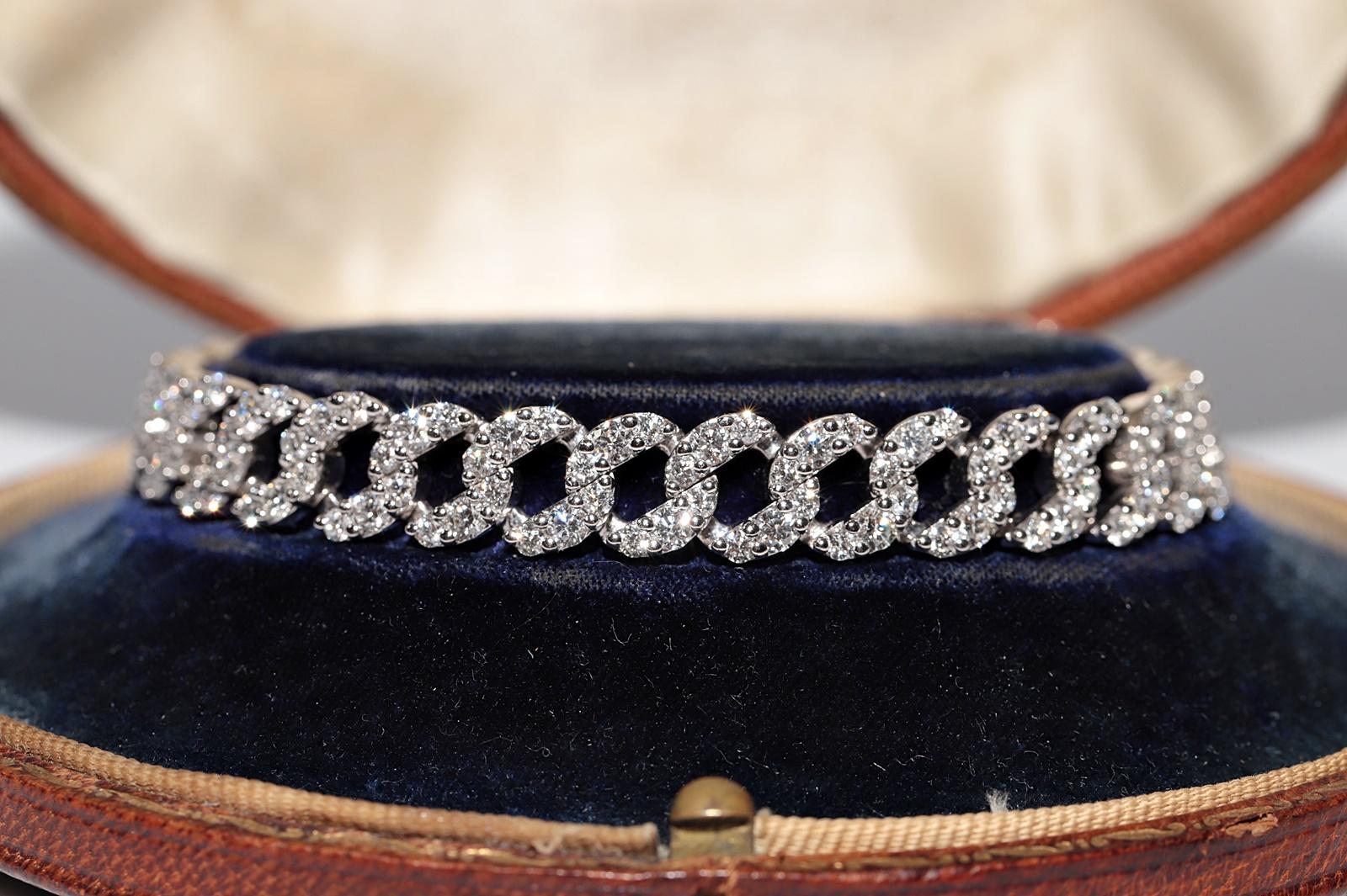 Vintage Circa 1990s 18k Gold Natural Diamond Decorated Rope Style Bracelet For Sale 2