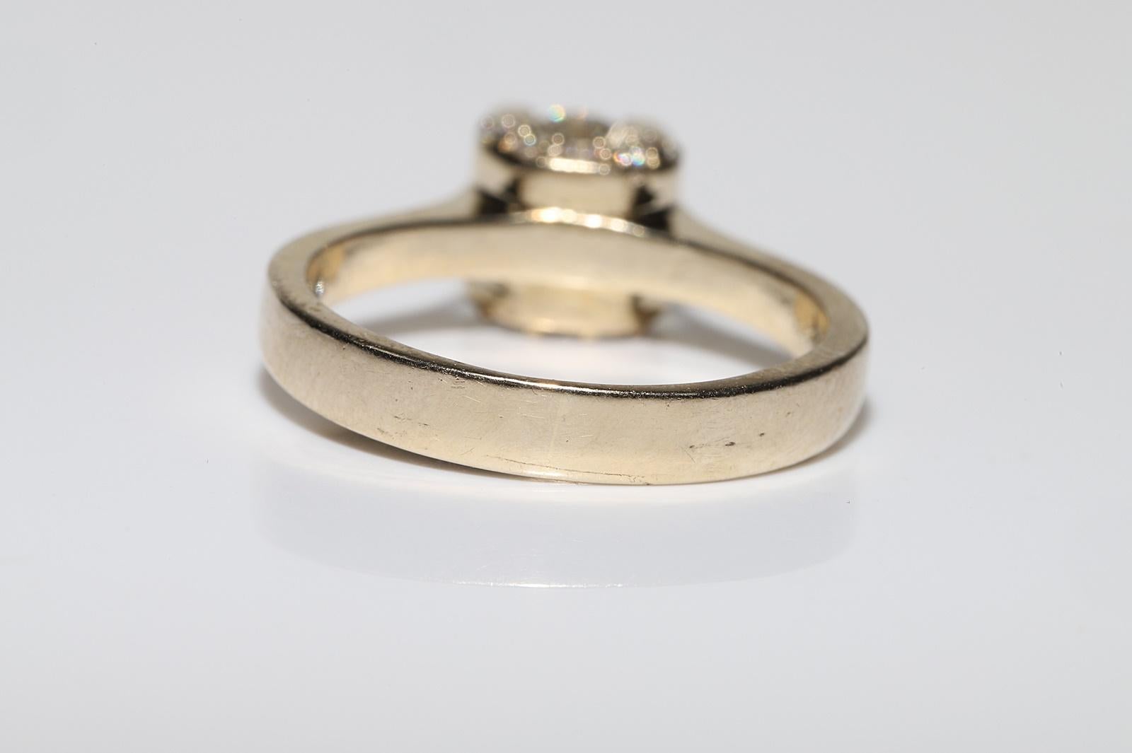 Vintage Circa 1990s Gold 18k Natural Diamond Decorated Solitaire Wedding Ring (anneau de mariage solitaire en or 18k décoré de diamants naturels) en vente 10