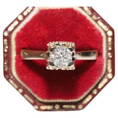 Vintage Circa 1990s 18k Gold Natural Diamond Decorated Solitaire Wedding Ring