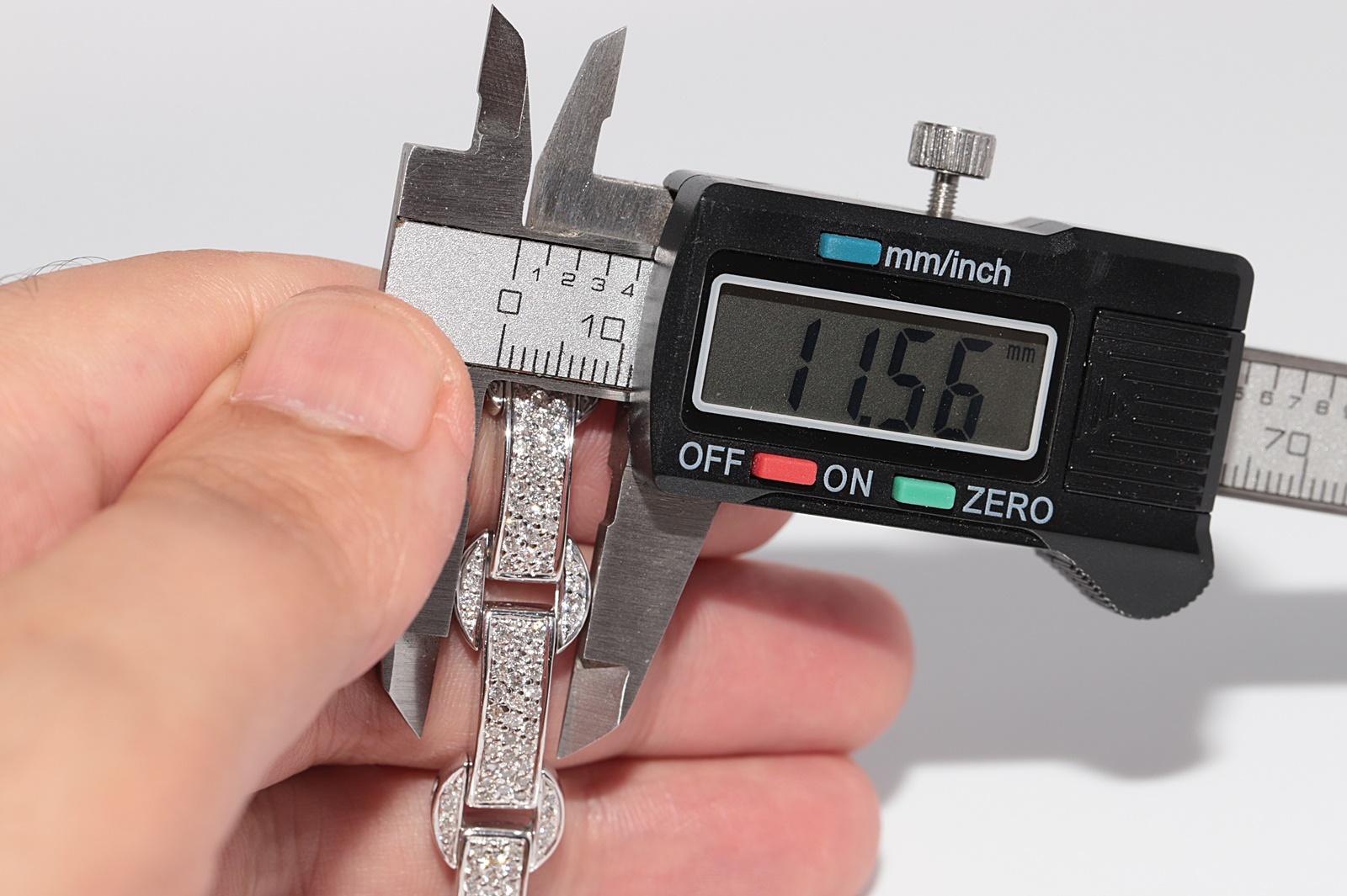 Vintage Circa 1990er Jahre 18k Gold natürlicher Diamant verziertes starkes Vintage-Armband im Angebot 9