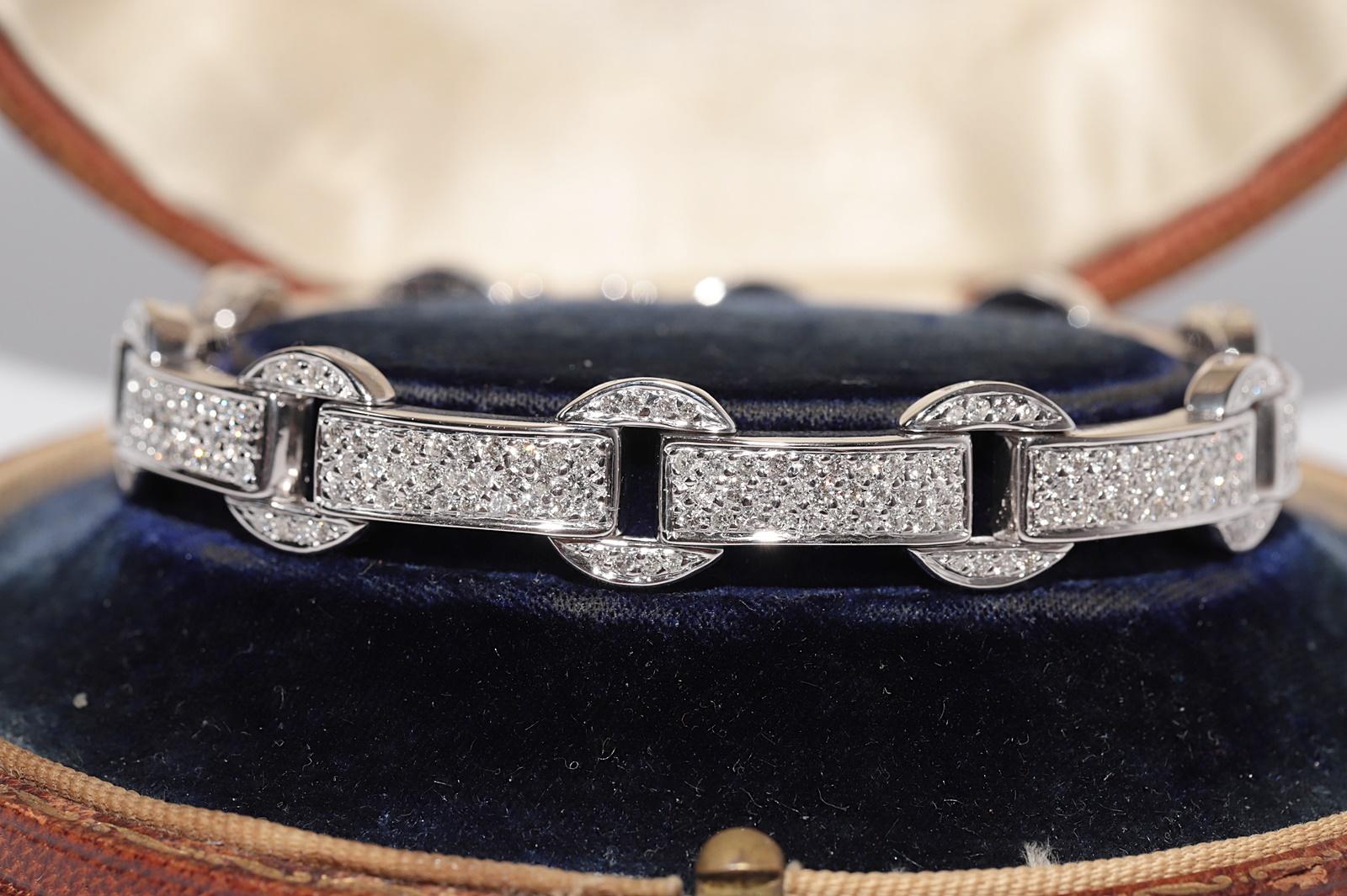 Vintage Circa 1990er Jahre 18k Gold natürlicher Diamant verziertes starkes Vintage-Armband (Retro) im Angebot