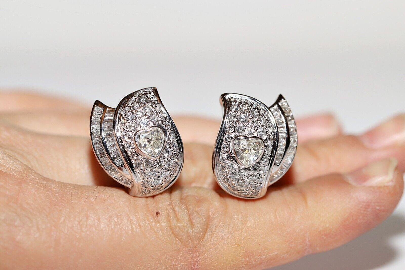 Pendiente Fuerte Vintage Circa 1990s Oro 18k Decorado con Diamantes Naturales en venta 9