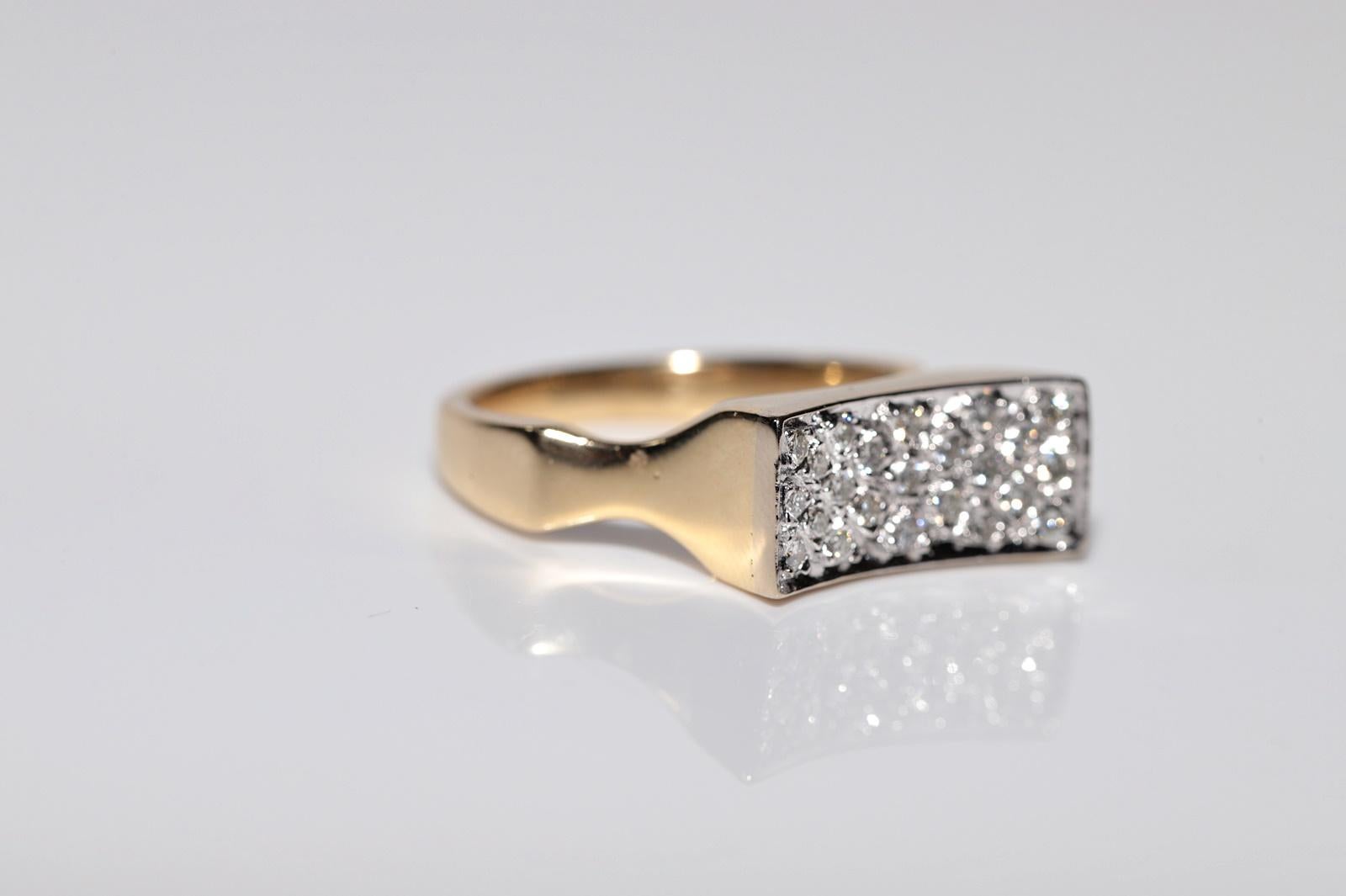 Anello forte decorato con diamanti naturali in oro 18k CIRCA 1990 in vendita 4