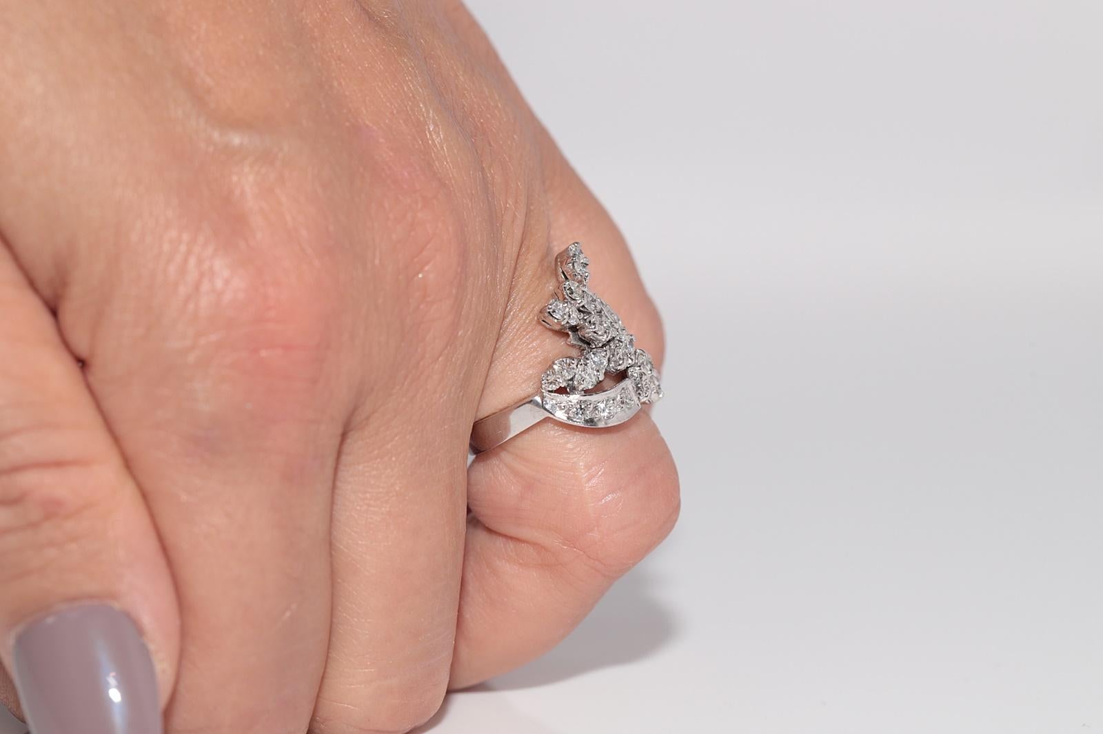 Anello forte decorato con diamanti naturali in oro 18k CIRCA 1990 in vendita 10