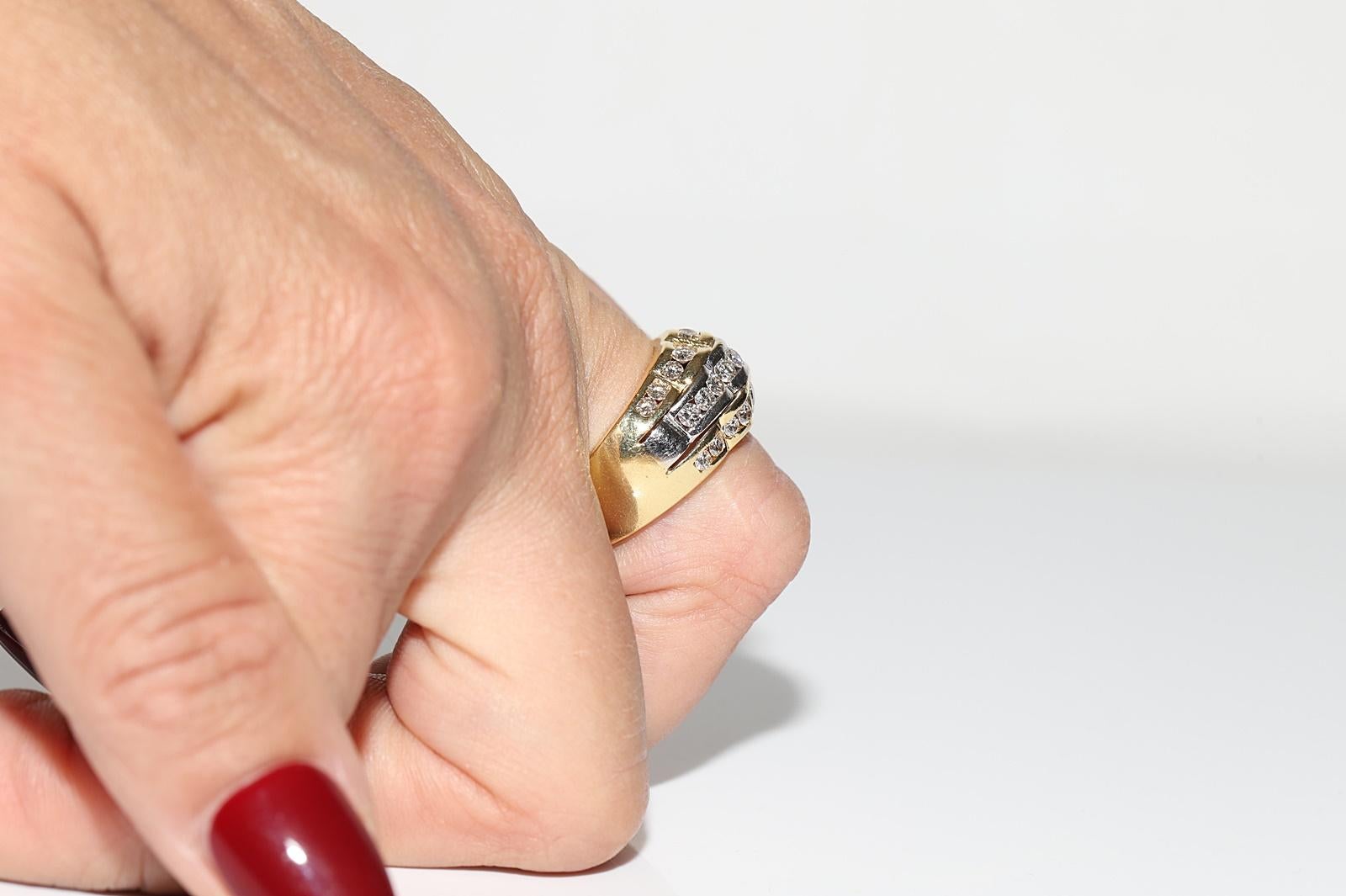 Anillo Fuerte Vintage Circa 1990s Oro 18k Decorado con Diamantes Naturales en Bueno estado para la venta en Fatih/İstanbul, 34