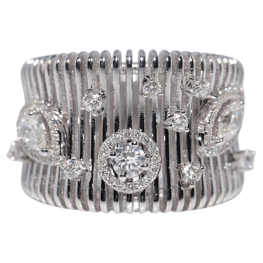 Anello forte decorato con diamanti naturali in oro 18k CIRCA 1990