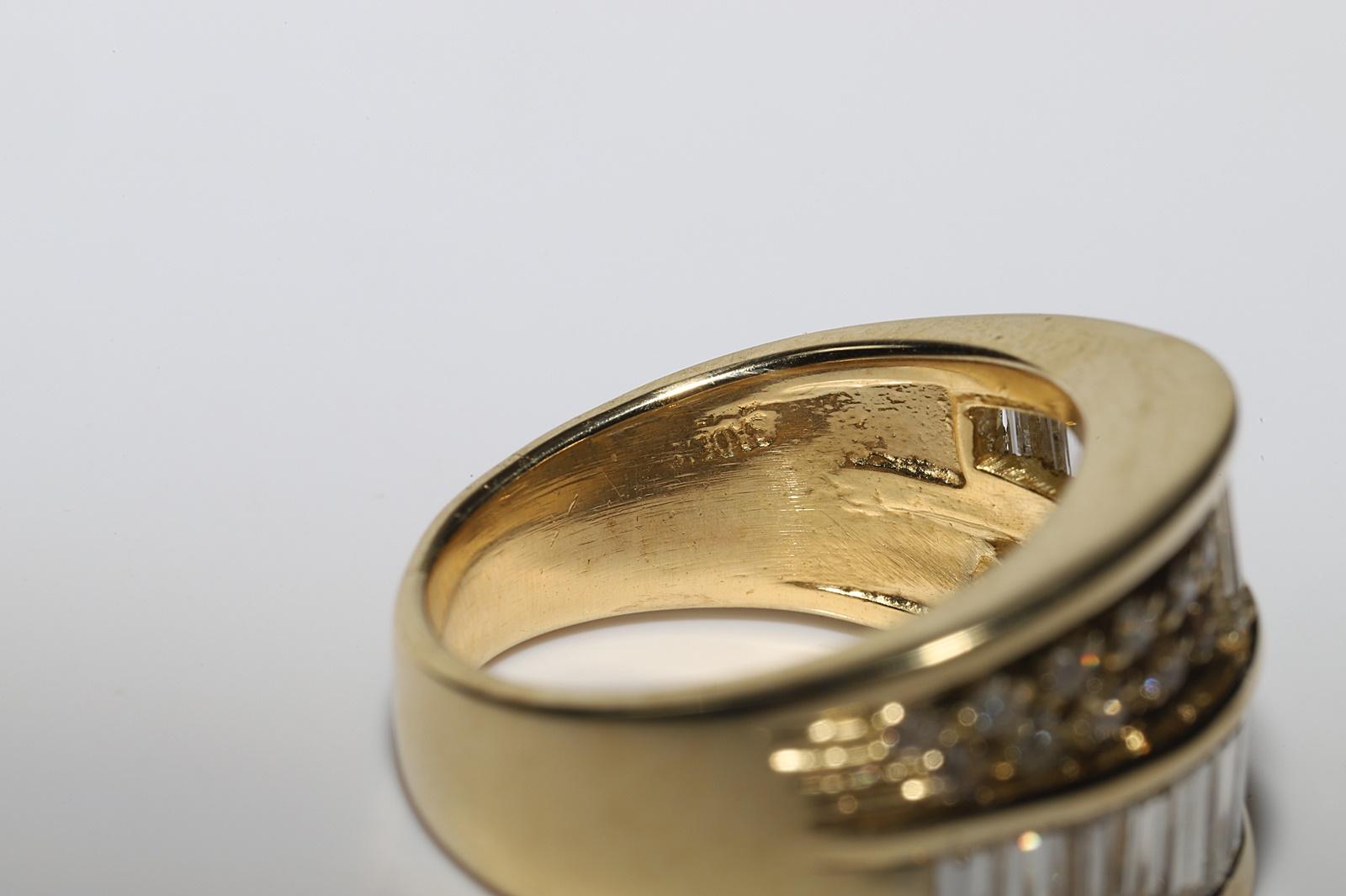 Vintage Circa 1990er Jahre 18k Gold Natürlicher Diamant Dekorierter Tank-Ring mit Diamanten im Angebot 8
