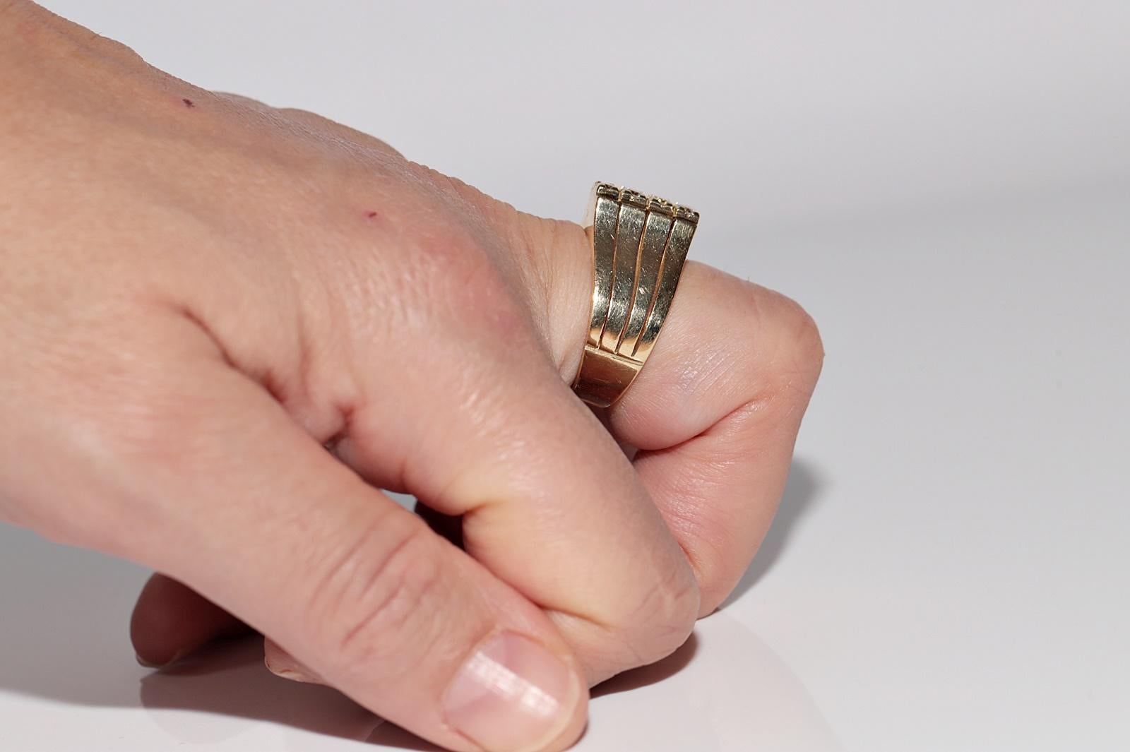Vintage Circa 1990s 18k Gold Natural Diamond Decorated Tank Ring For Sale 8