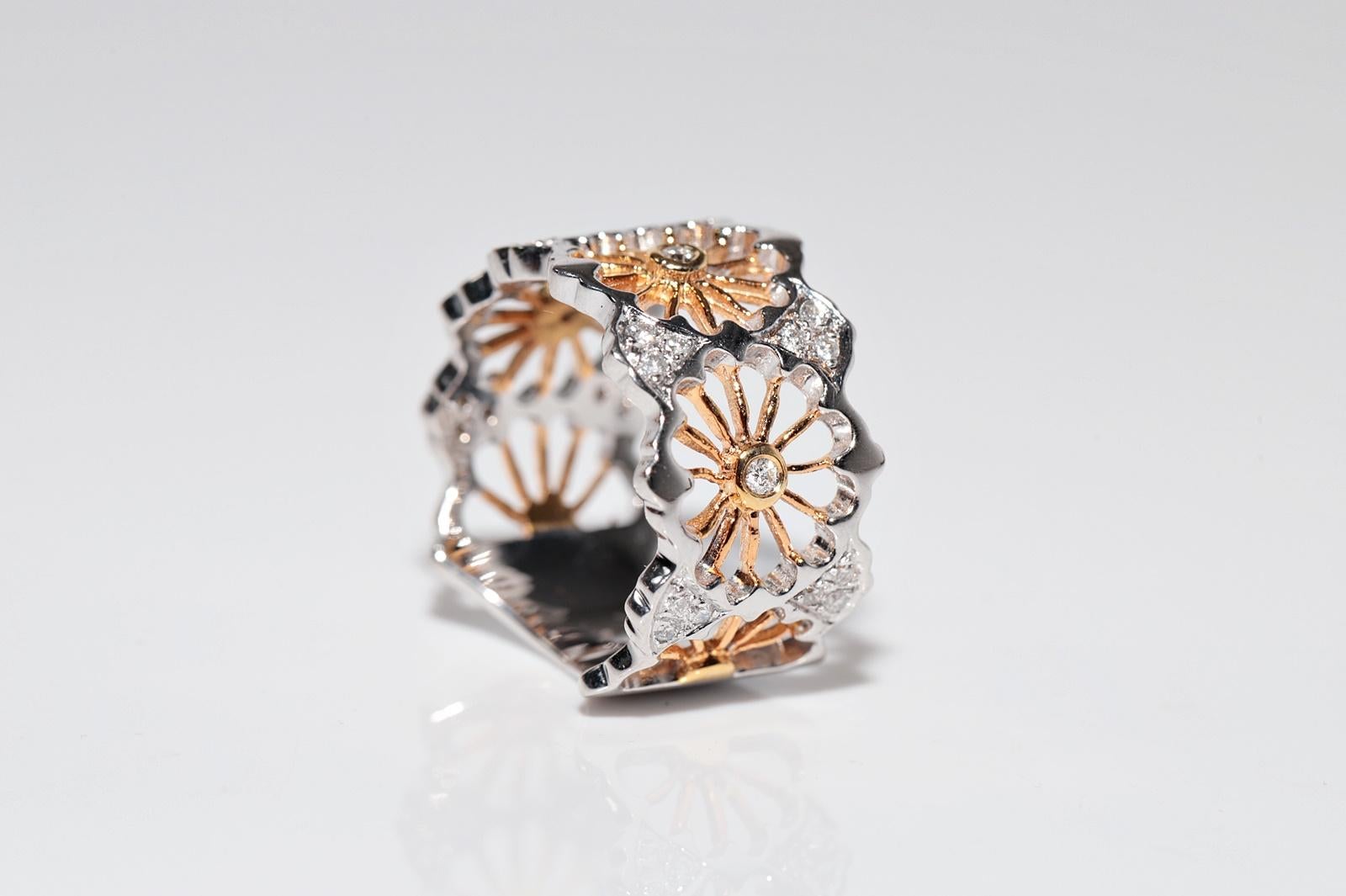 Vintage CIRCA 1990er Jahre 18k Gold natürlichen Diamanten verziert dicken Ring im Angebot 6