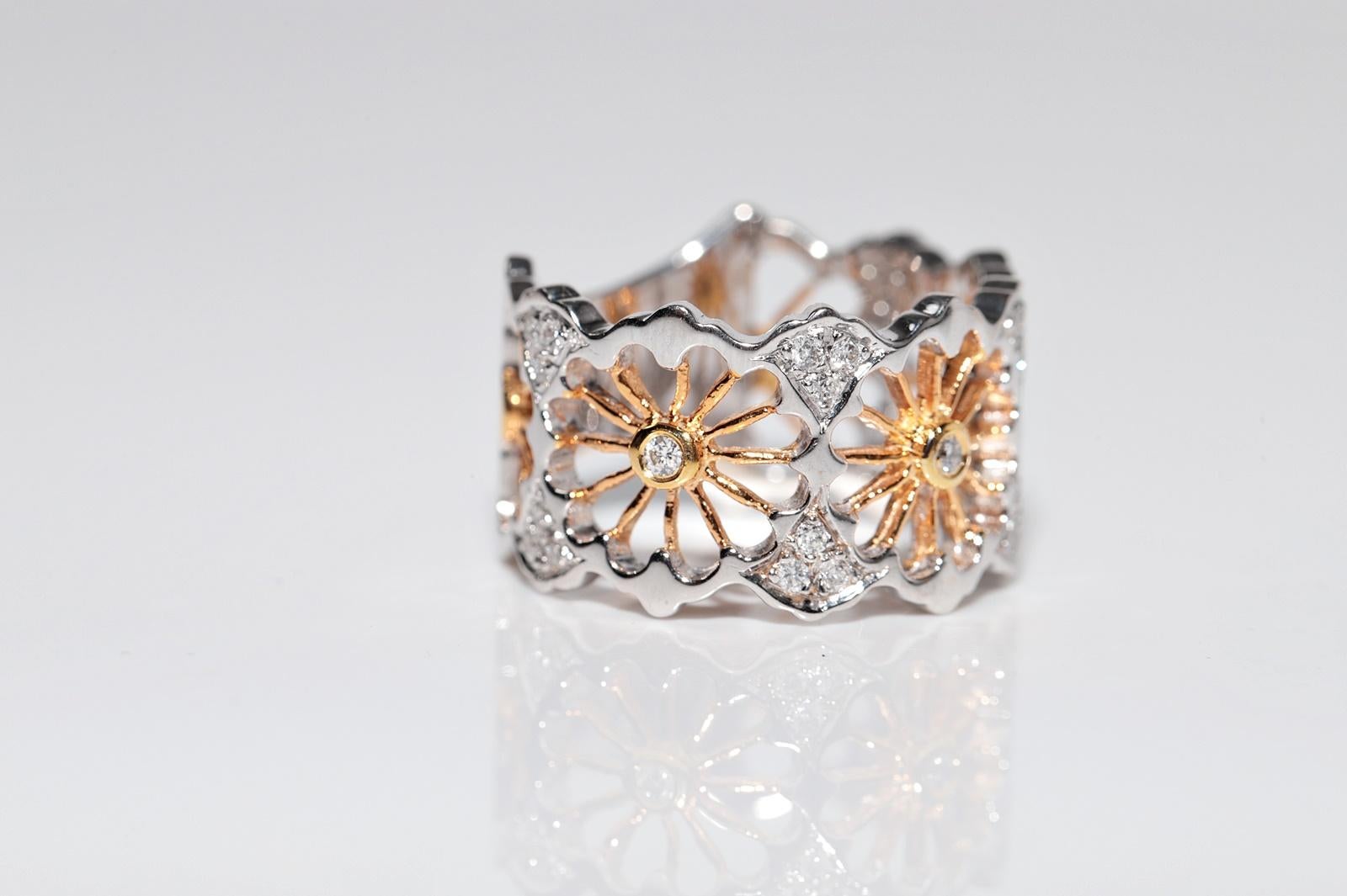 Vintage CIRCA 1990er Jahre 18k Gold natürlichen Diamanten verziert dicken Ring (Brillantschliff) im Angebot