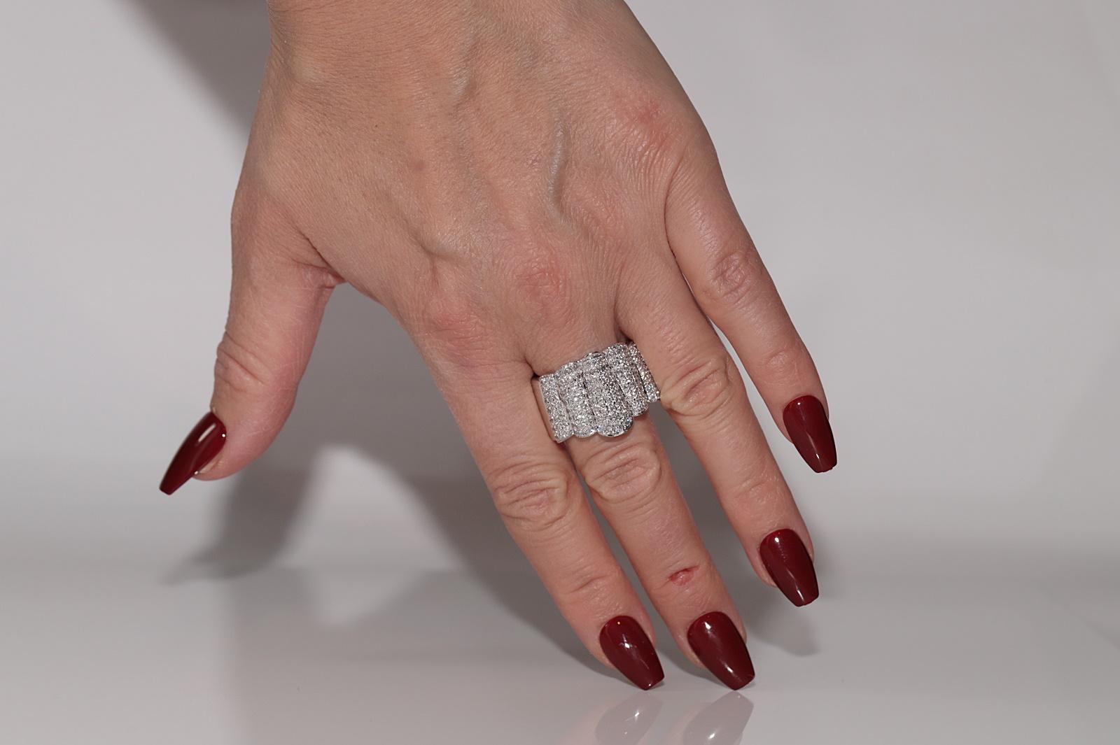 Vintage ca. 1990er Jahre 18k Gold natürlicher Diamant starker Tank-Ring im Angebot 7