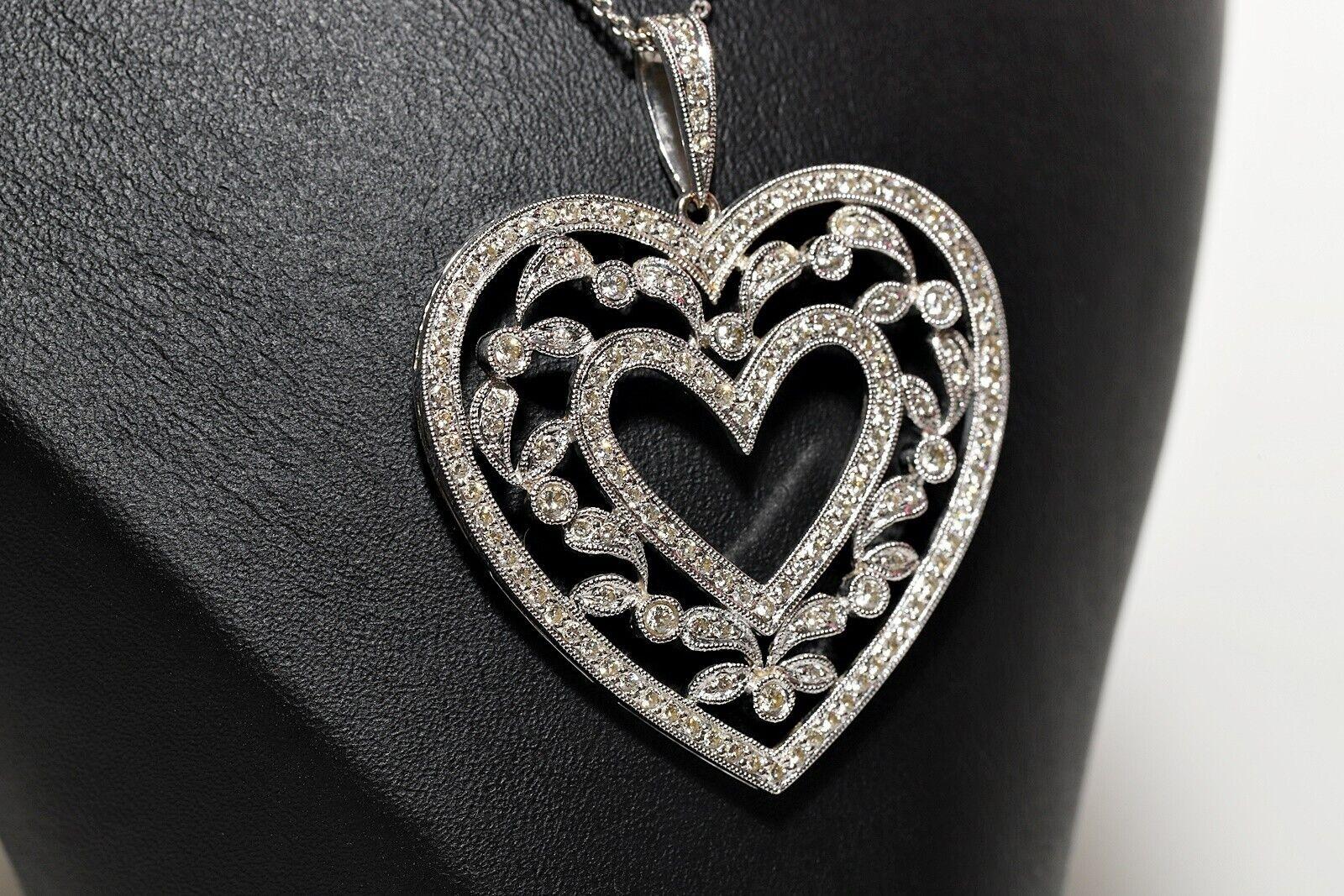 Women's Vintage Circa 1990s 18k Gold Natural Diamond Heart Pendant Necklace For Sale