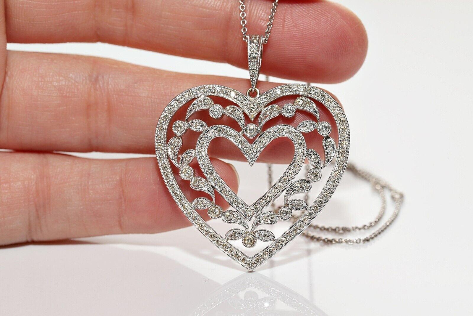 Vintage Circa 1990s 18k Gold Natural Diamond Heart Pendant Necklace For Sale 3