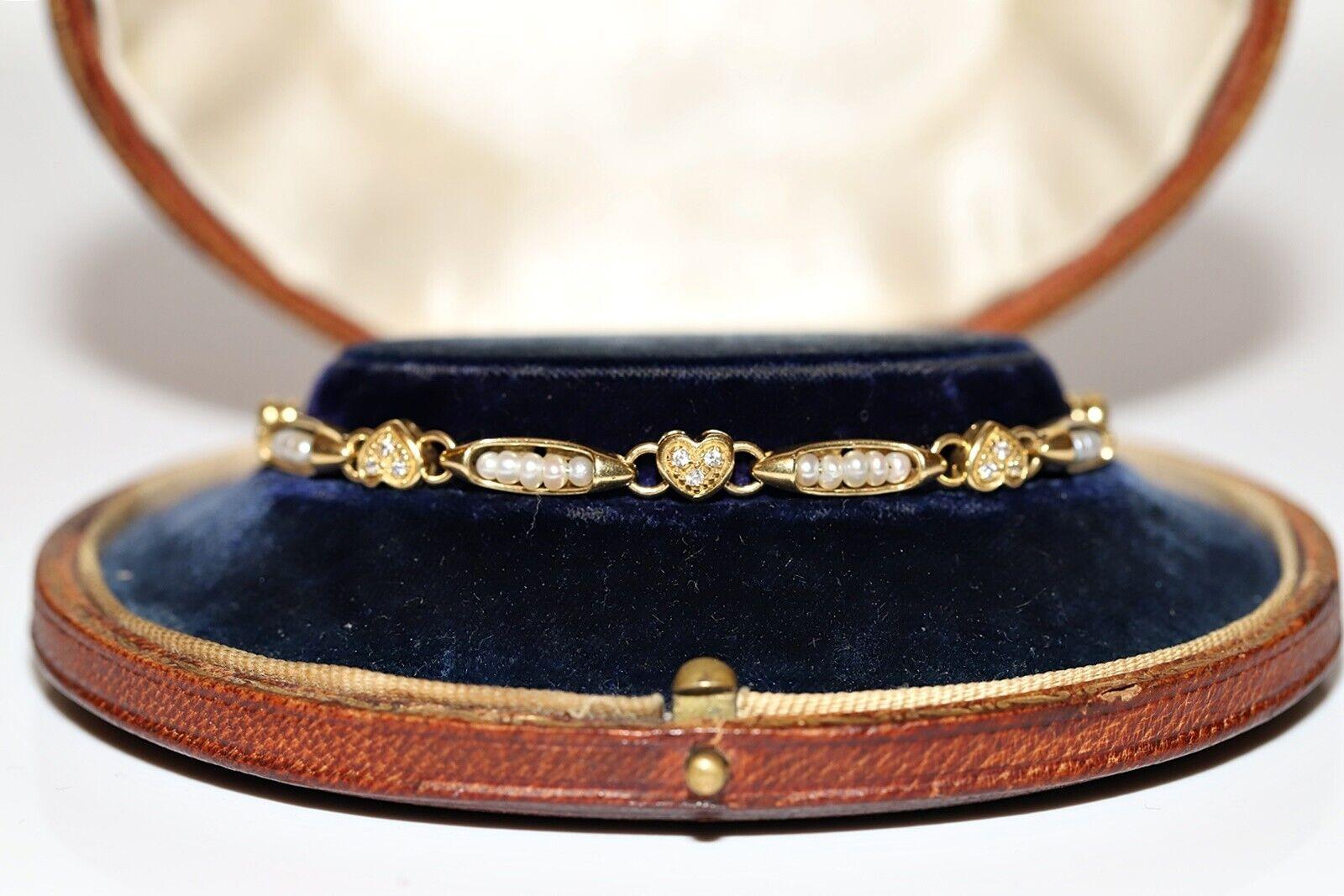 Vintage Circa 1990s 18k Gold Natural Diamond Pearl Decorated Tennis Bracelet For Sale 4