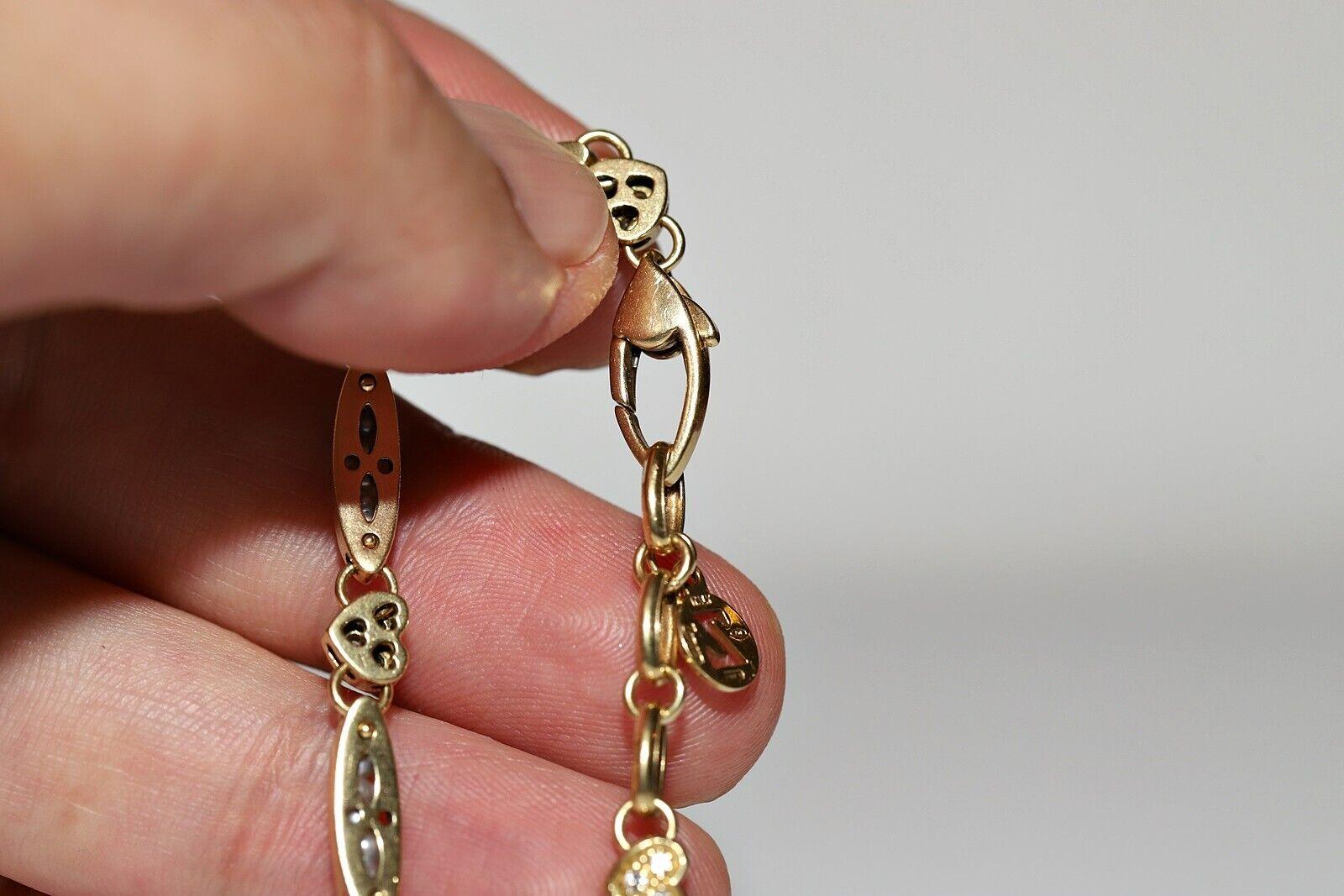 Vintage Circa 1990s 18k Gold Natural Diamond Pearl Decorated Tennis Bracelet For Sale 3