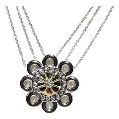 Vintage Circa 1990 Collier pendentif en or 18k avec diamant naturel