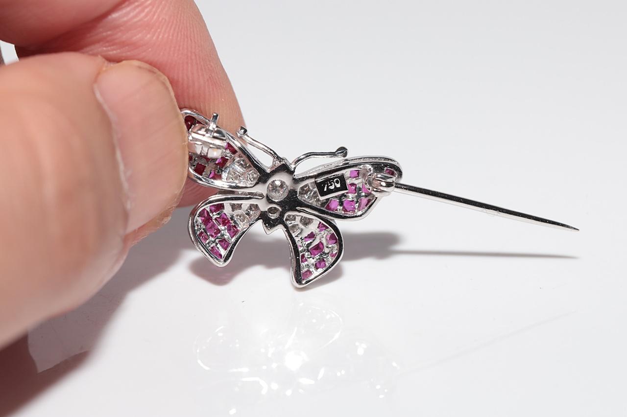 Vintage Circa 1990s 18k Gold Natural Diamond Princess cut Ruby Butterfly Brooch For Sale 1