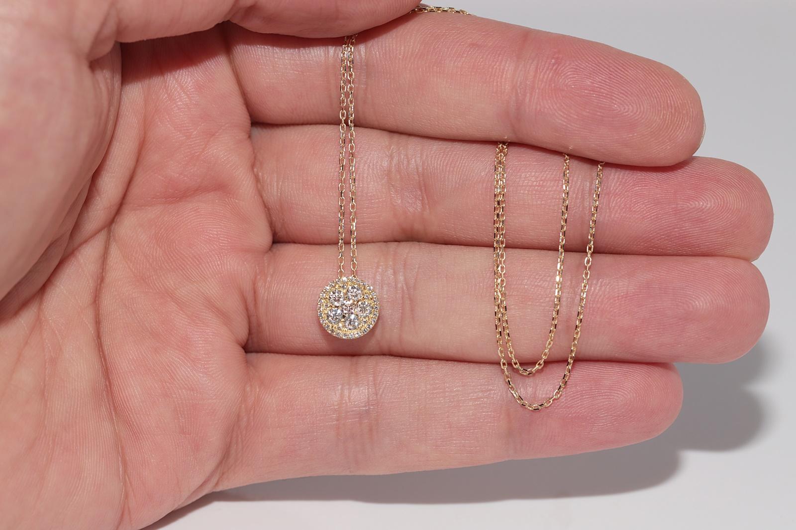 Vintage Circa 1990s 18k Gold Natural Diamond Round Style Pendant Necklace For Sale 7