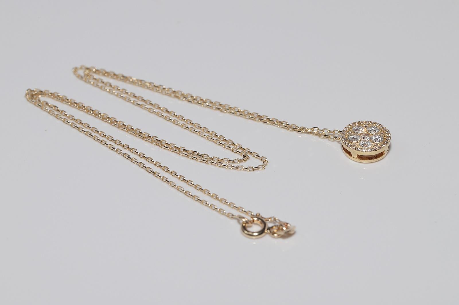 Vintage Circa 1990s 18k Gold Natural Diamond Round Style Pendant Necklace For Sale 9
