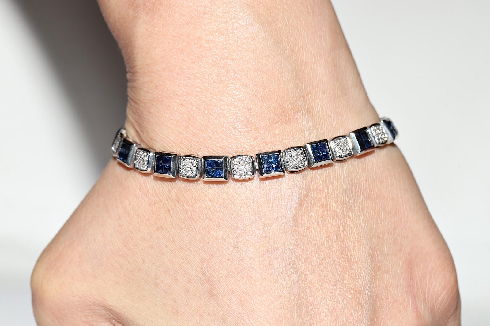 Vintage Circa 1990er Jahre 18k Gold Natürliches Diamant-Saphir-Dekoriertes Vintage-Armband (Brillantschliff) im Angebot