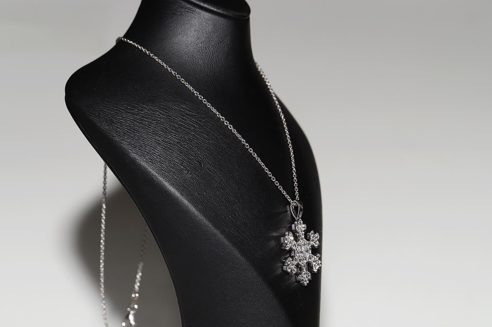 Taglio brillante Collana con ciondolo in stile fiocco di neve con diamanti naturali in oro 18 carati, vintage, circa anni '90 in vendita