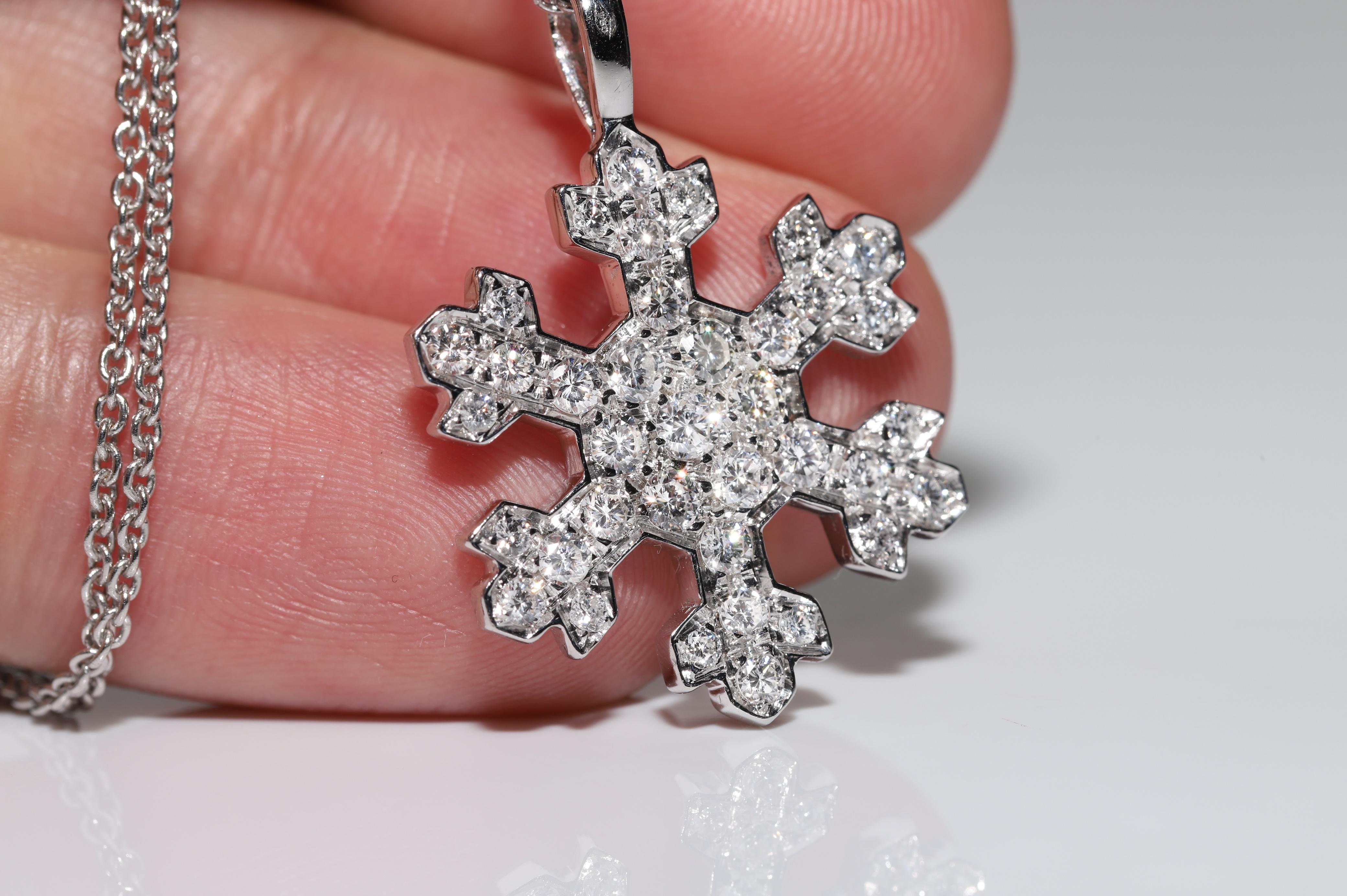 Donna Collana con ciondolo in stile fiocco di neve con diamanti naturali in oro 18 carati, vintage, circa anni '90 in vendita