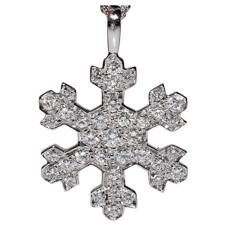 Vintage Circa 1990s 18k Gold Natural Diamond Snowflake Style Pendant Necklace  For Sale