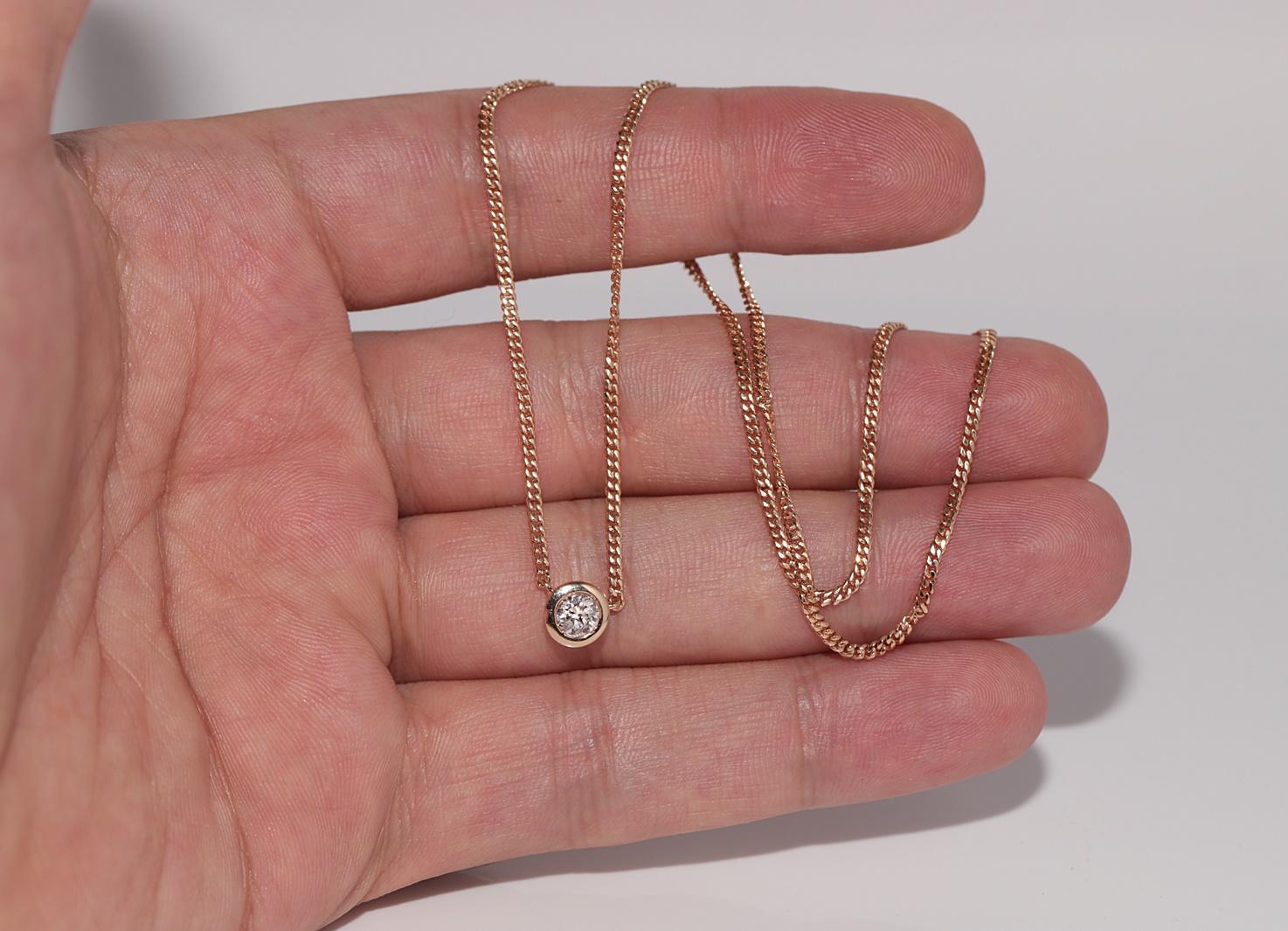 Vintage CIRCA anni '90 in oro 18k con diamante naturale  Collana con ciondolo solitario in vendita 7