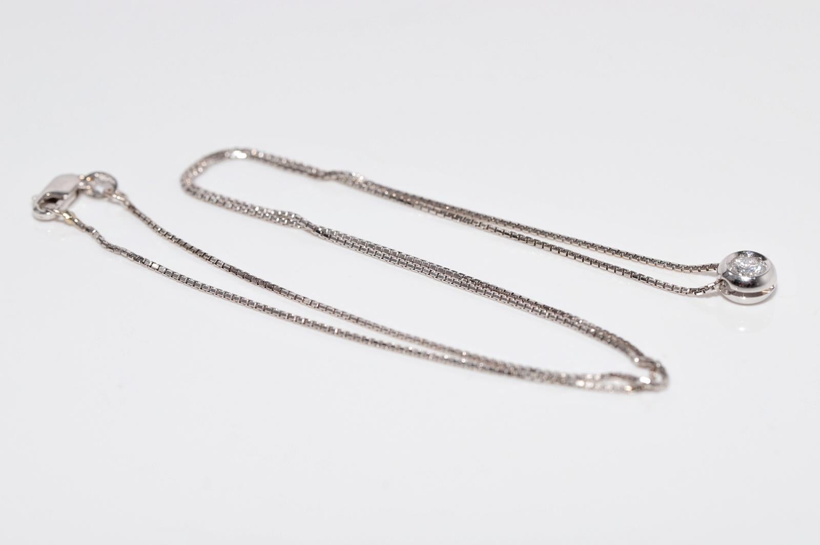 Collar Colgante Vintage Circa 1990s Oro 18k Diamante Natural Solitario en venta 10
