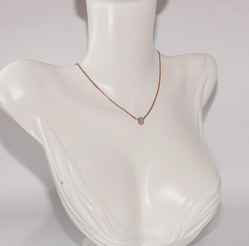 Vintage CIRCA anni '90 in oro 18k con diamante naturale  Collana con ciondolo solitario In condizioni buone in vendita a Fatih/İstanbul, 34